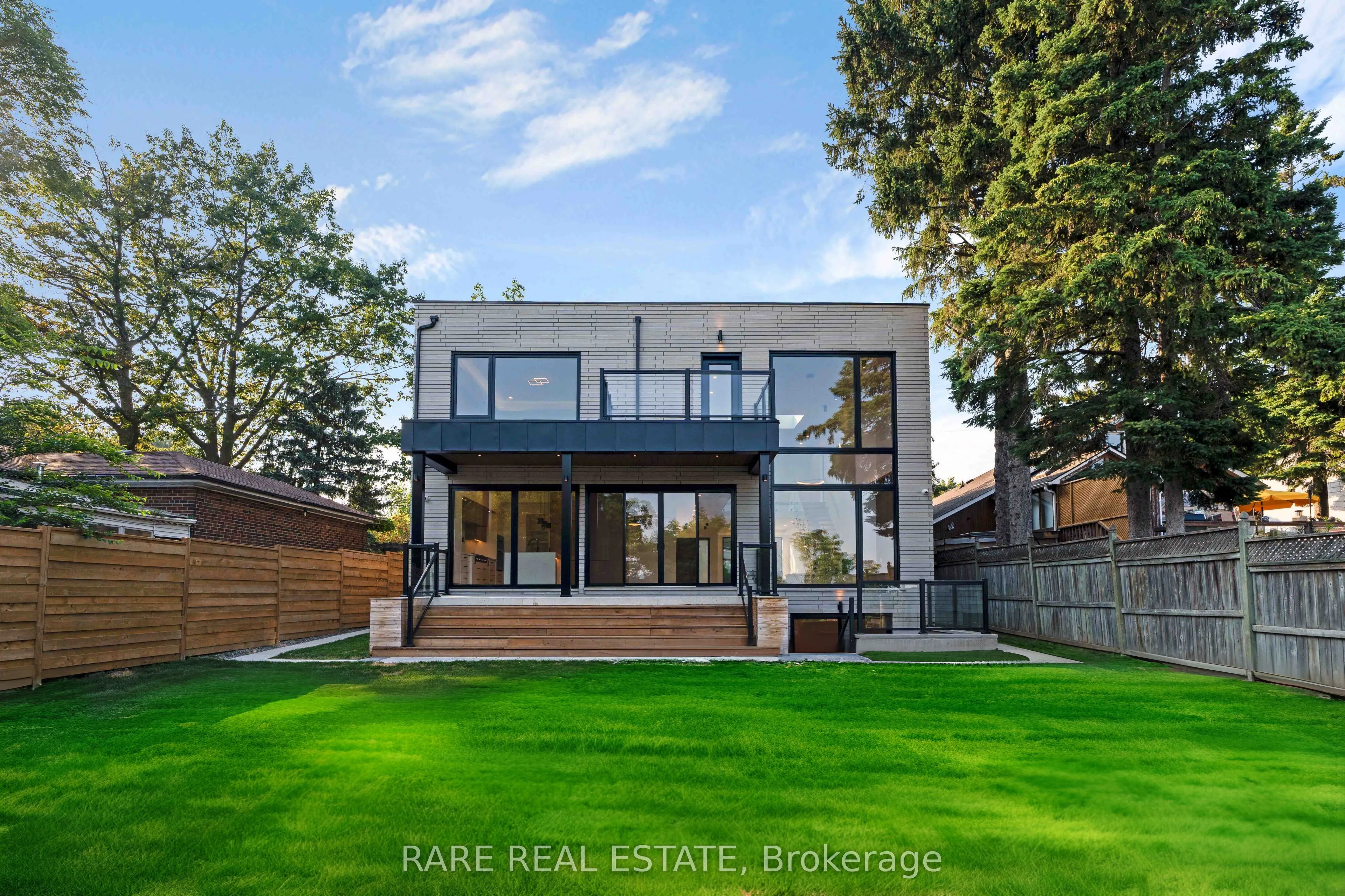 29 Cliffcrest Drive