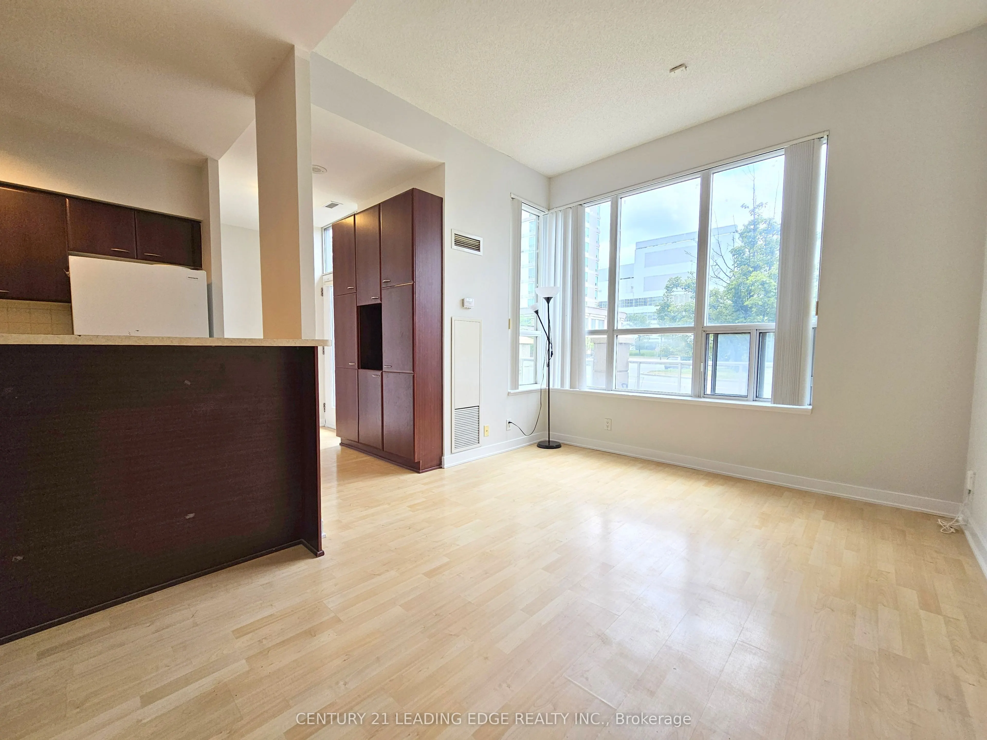 38 Lee Centre Drive #TH120