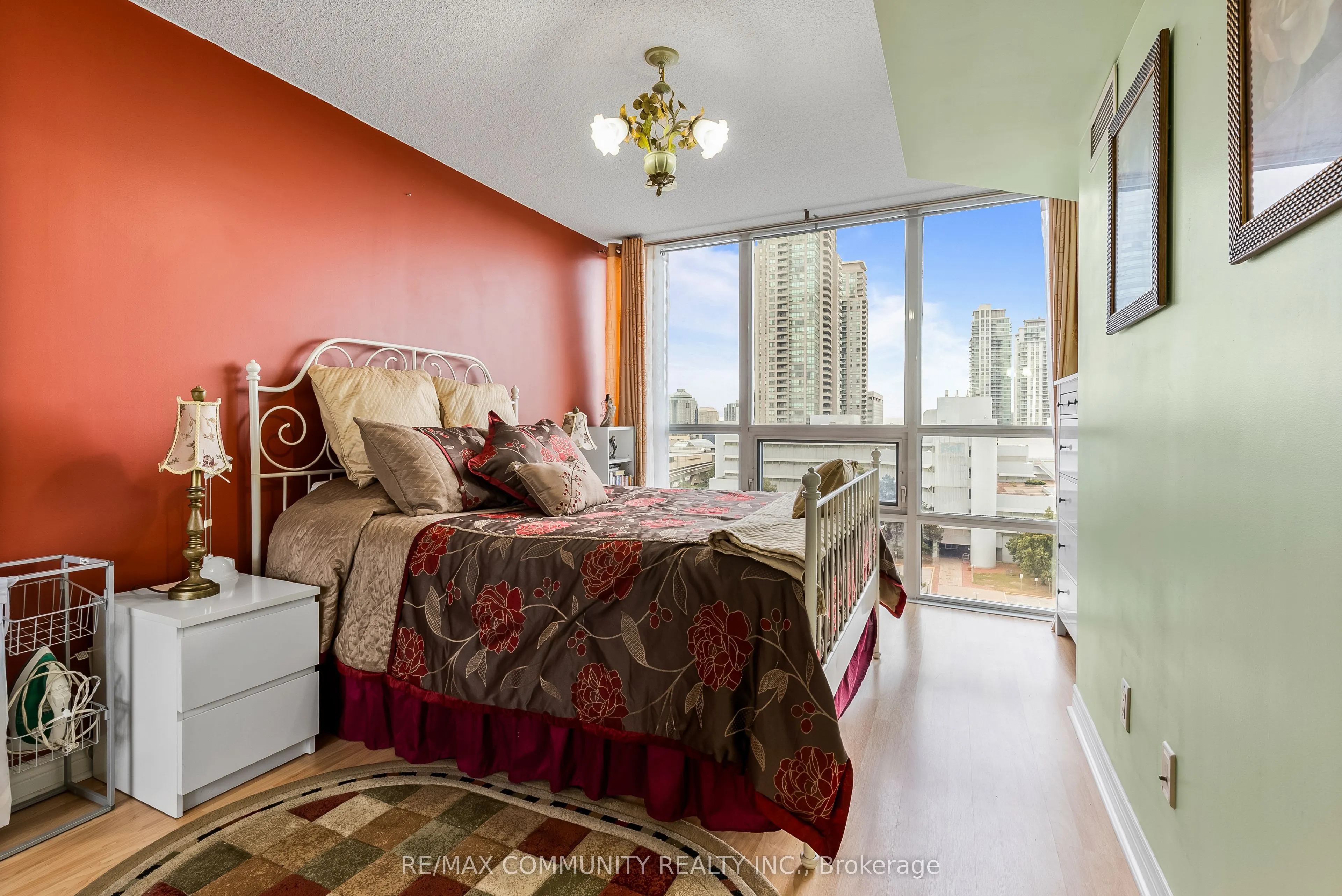 83 Borough Drive, #809