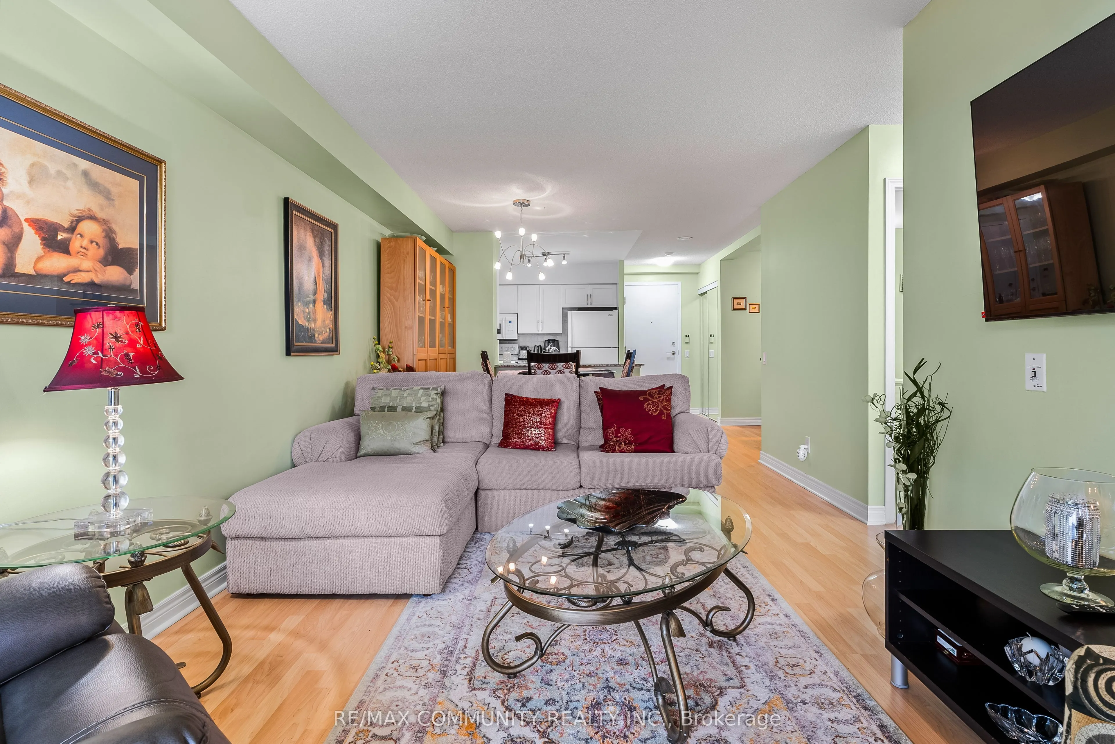 83 Borough Drive, #809