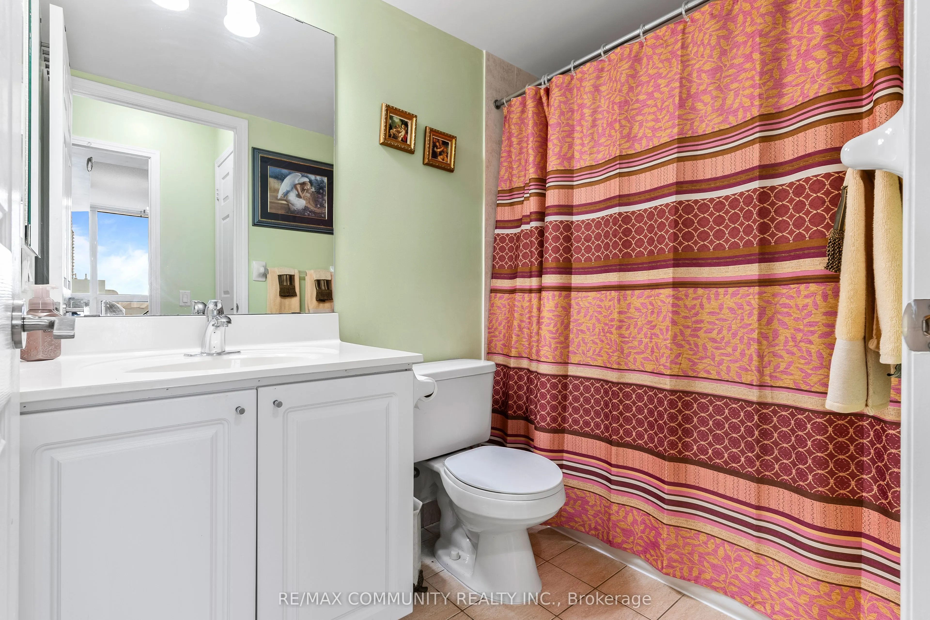 83 Borough Drive, #809