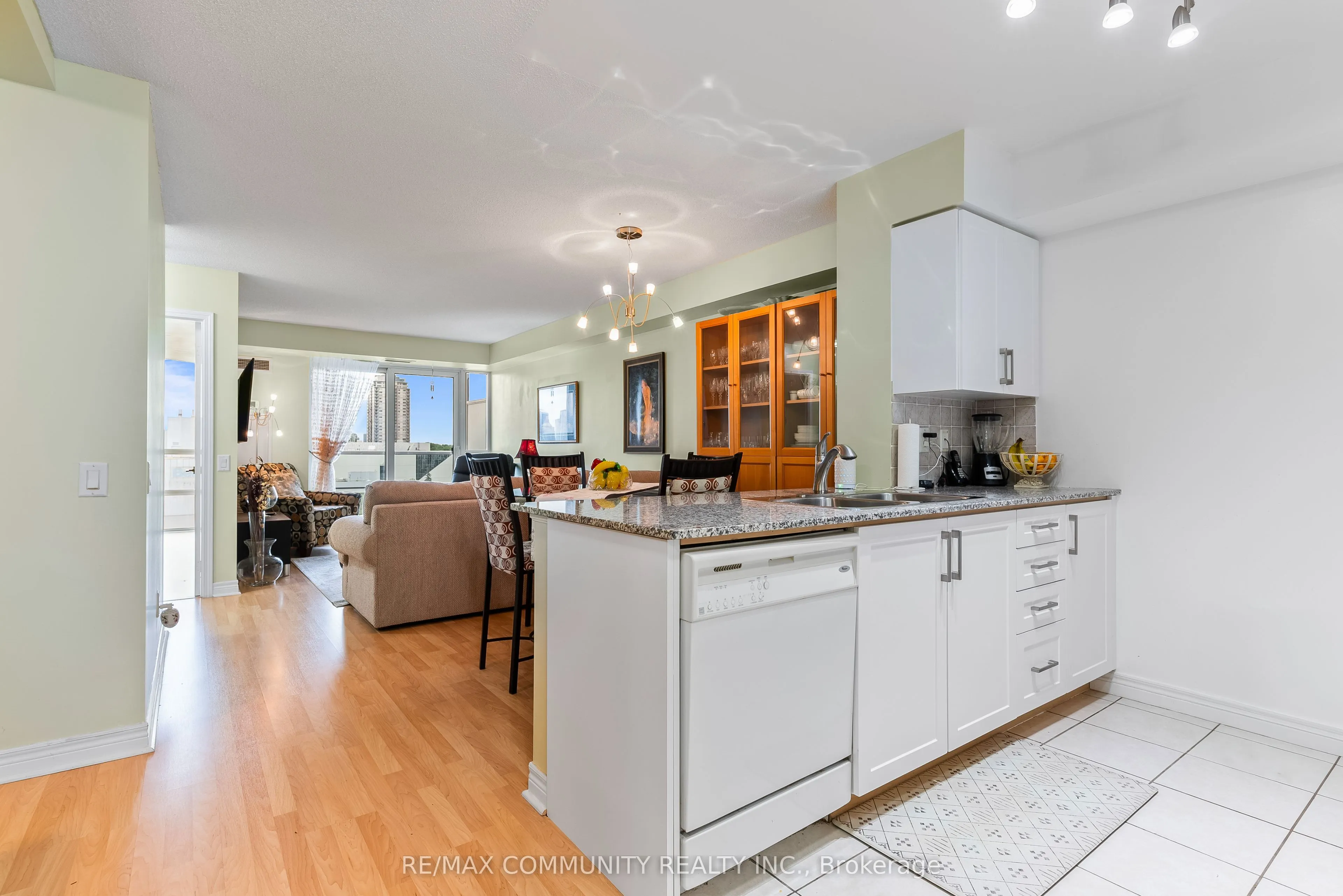 83 Borough Drive, #809