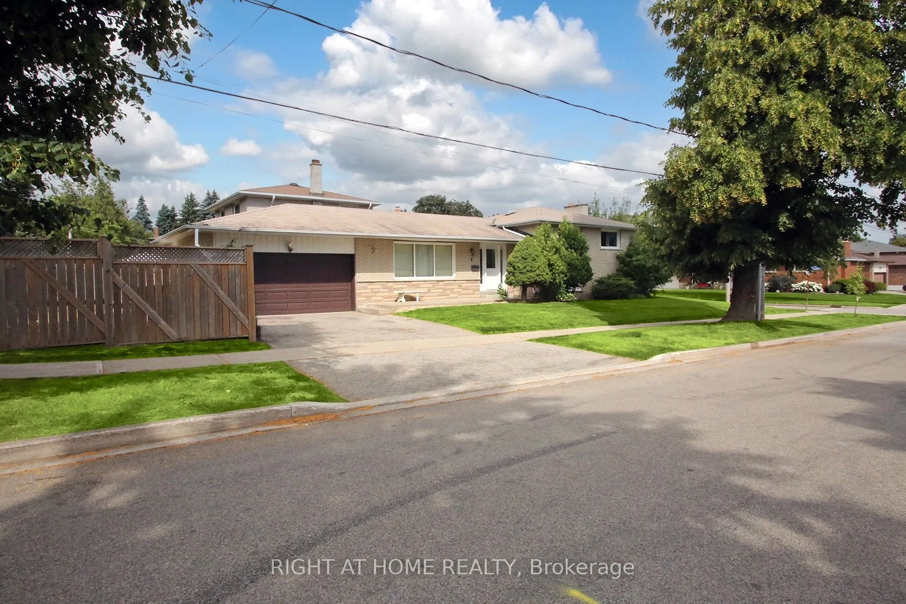 6 Aragon Avenue