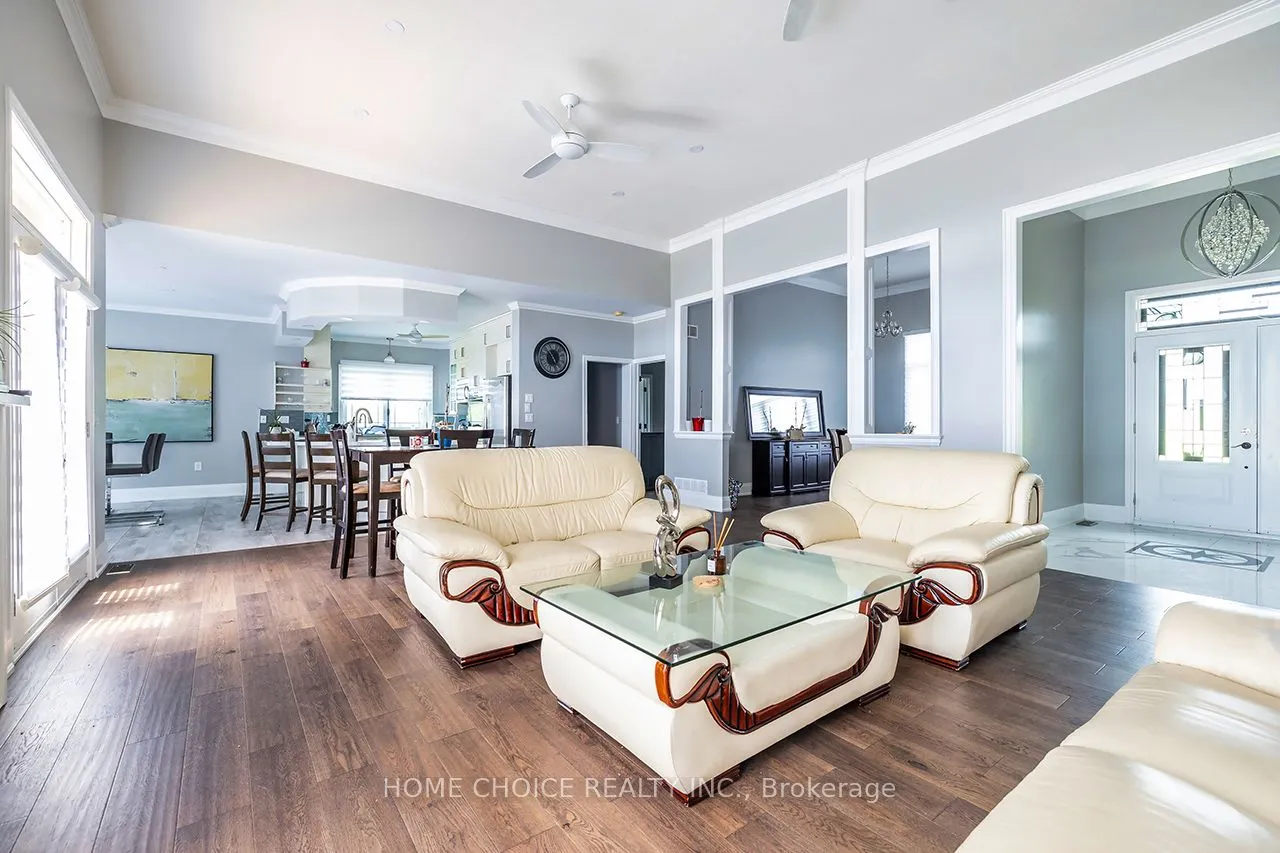 961 Coates Road W