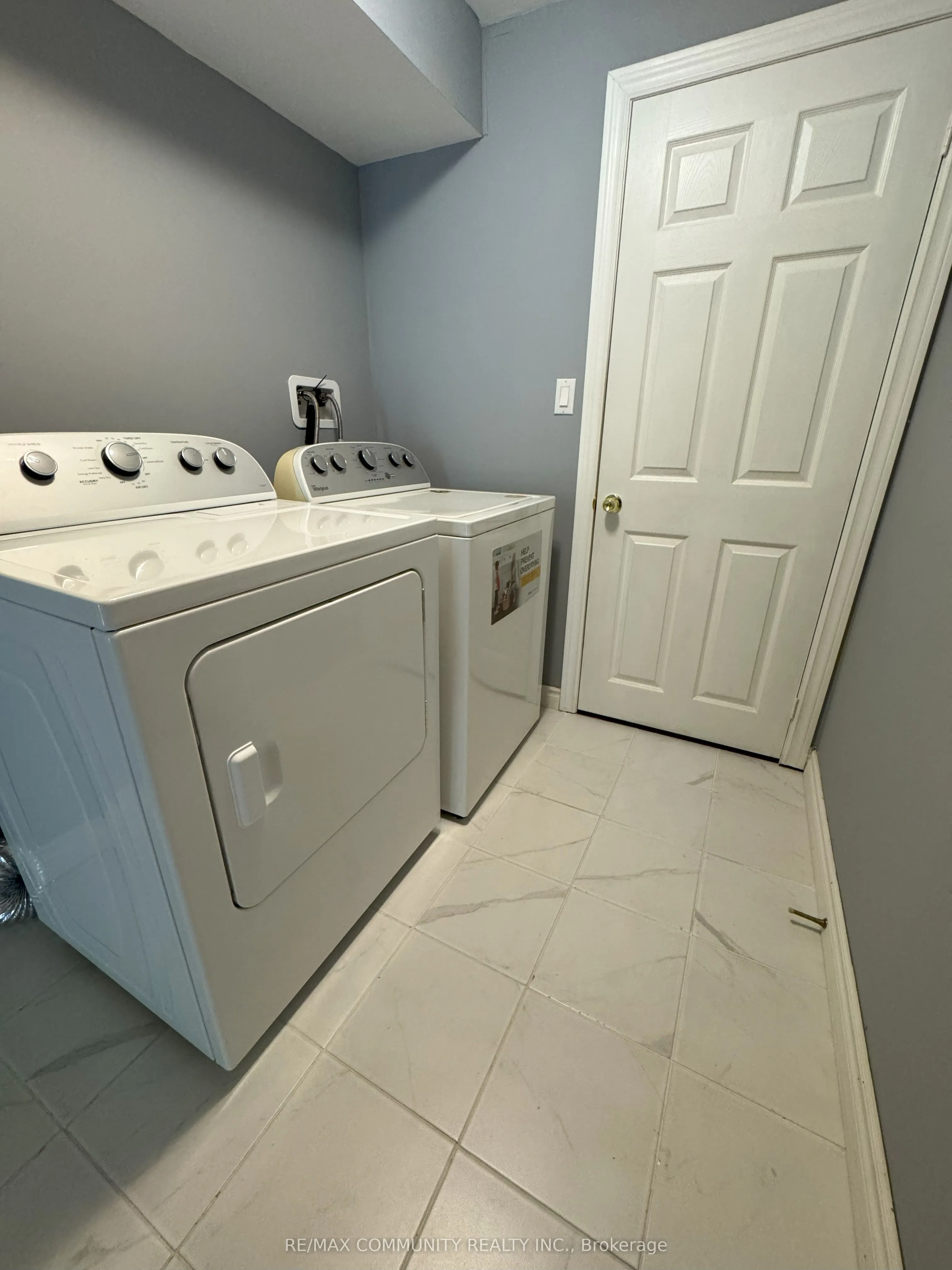 21 Pickthall Terrace S, #BSMT