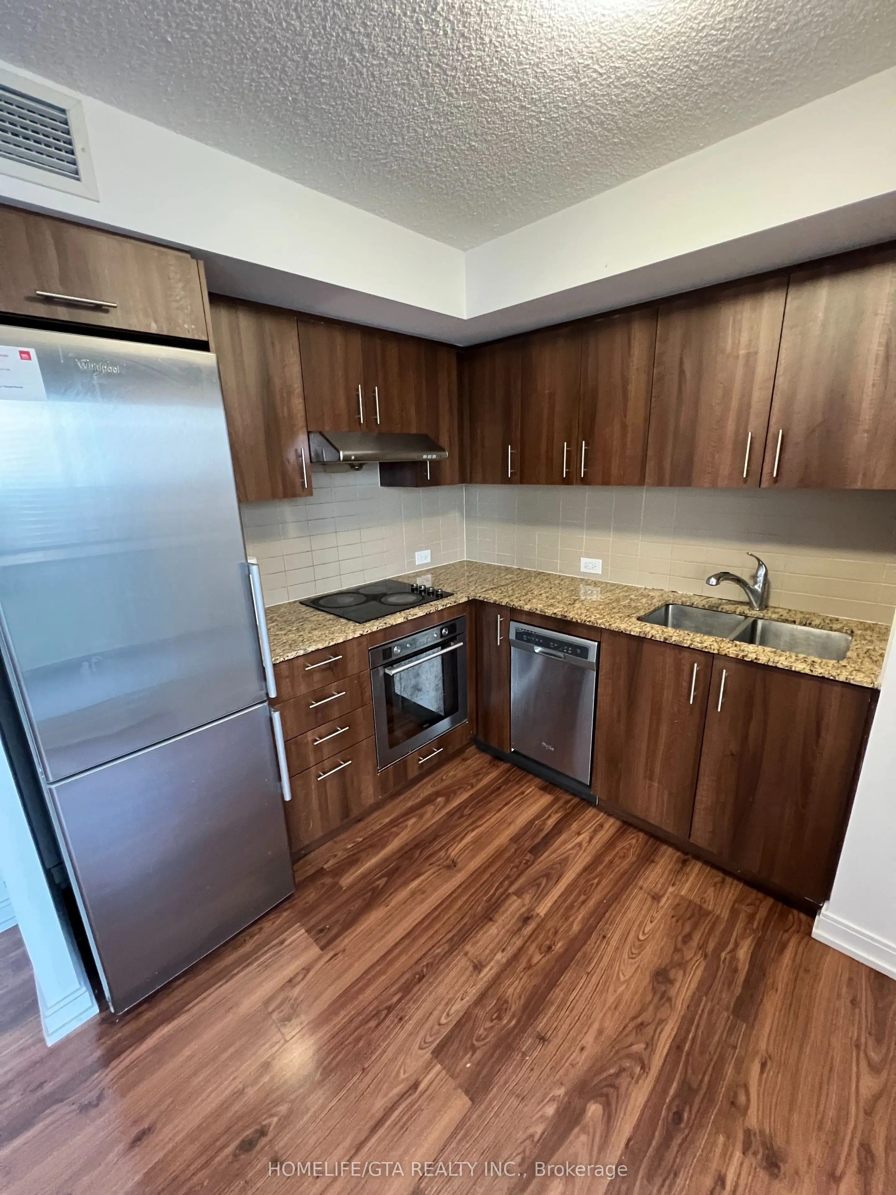 255 Village Green Square, #1102