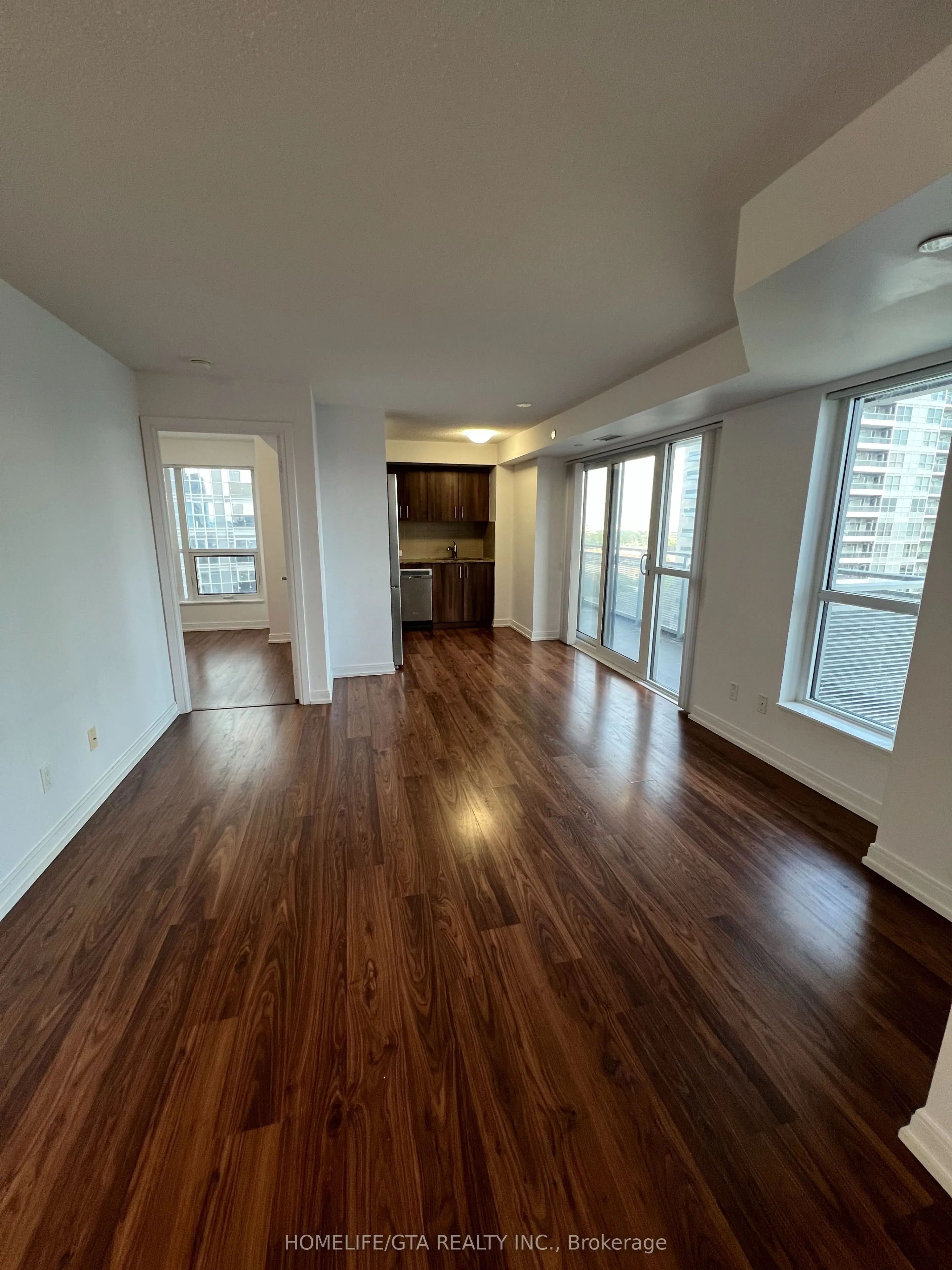 255 Village Green Square, #1102