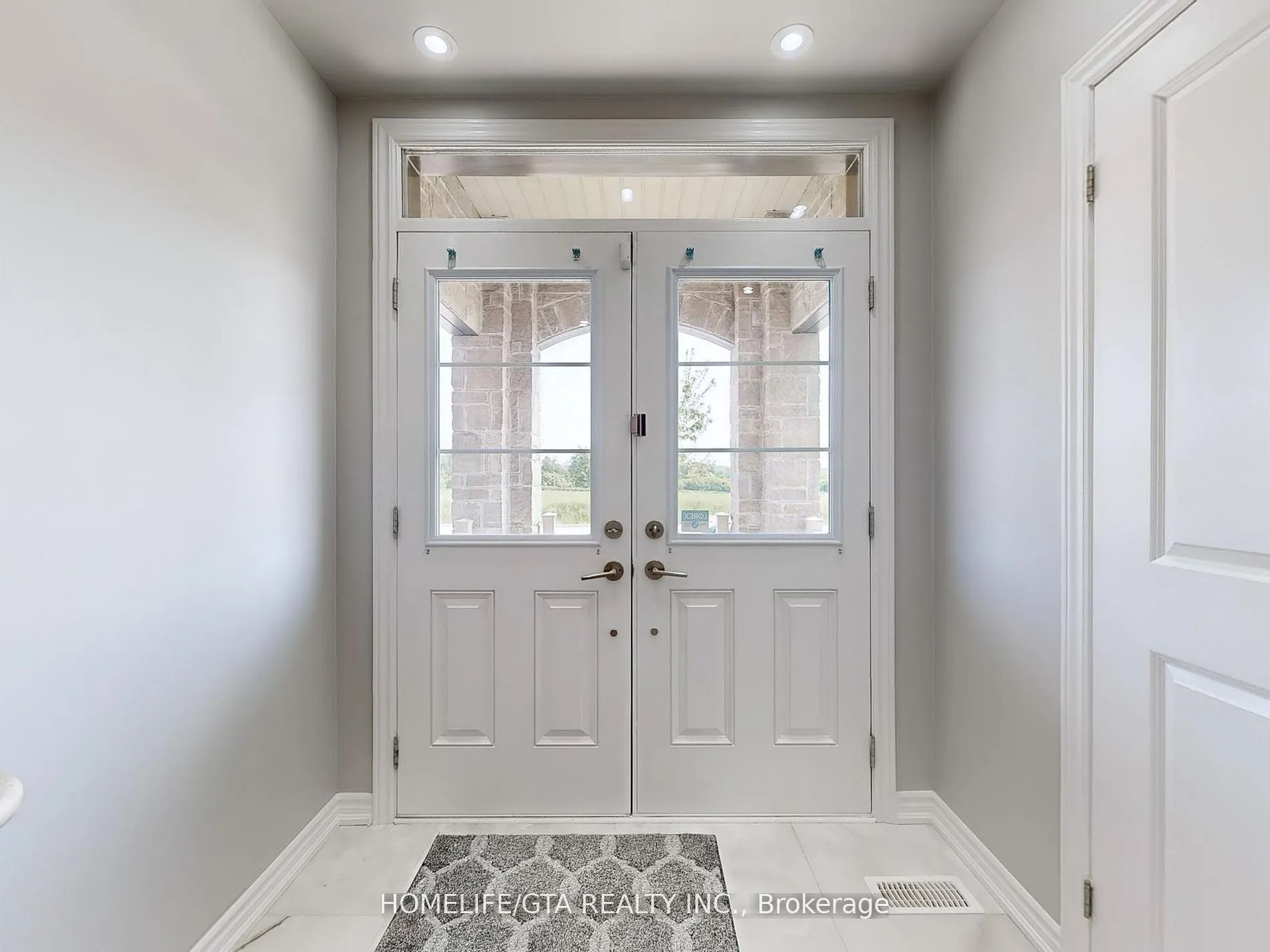 524 Coronation Road