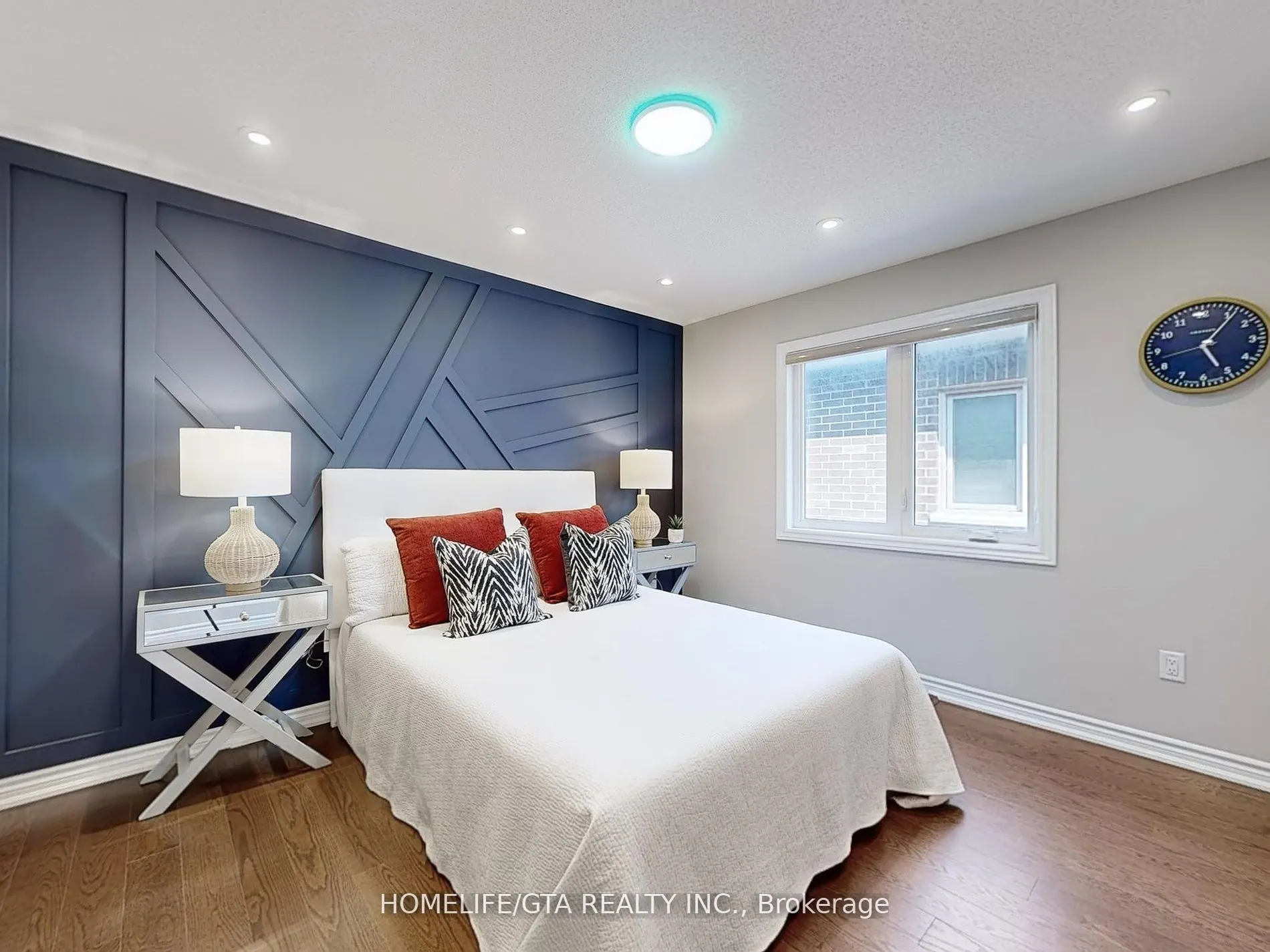 524 Coronation Road