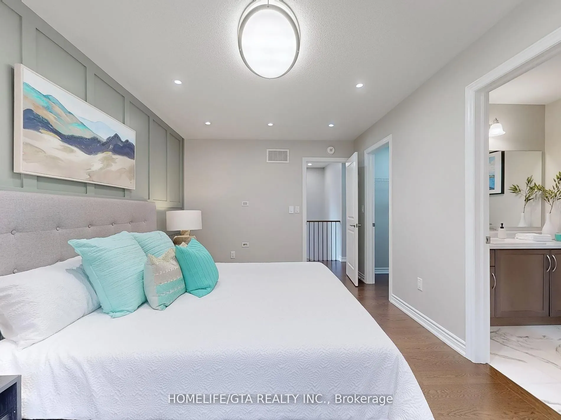 524 Coronation Road