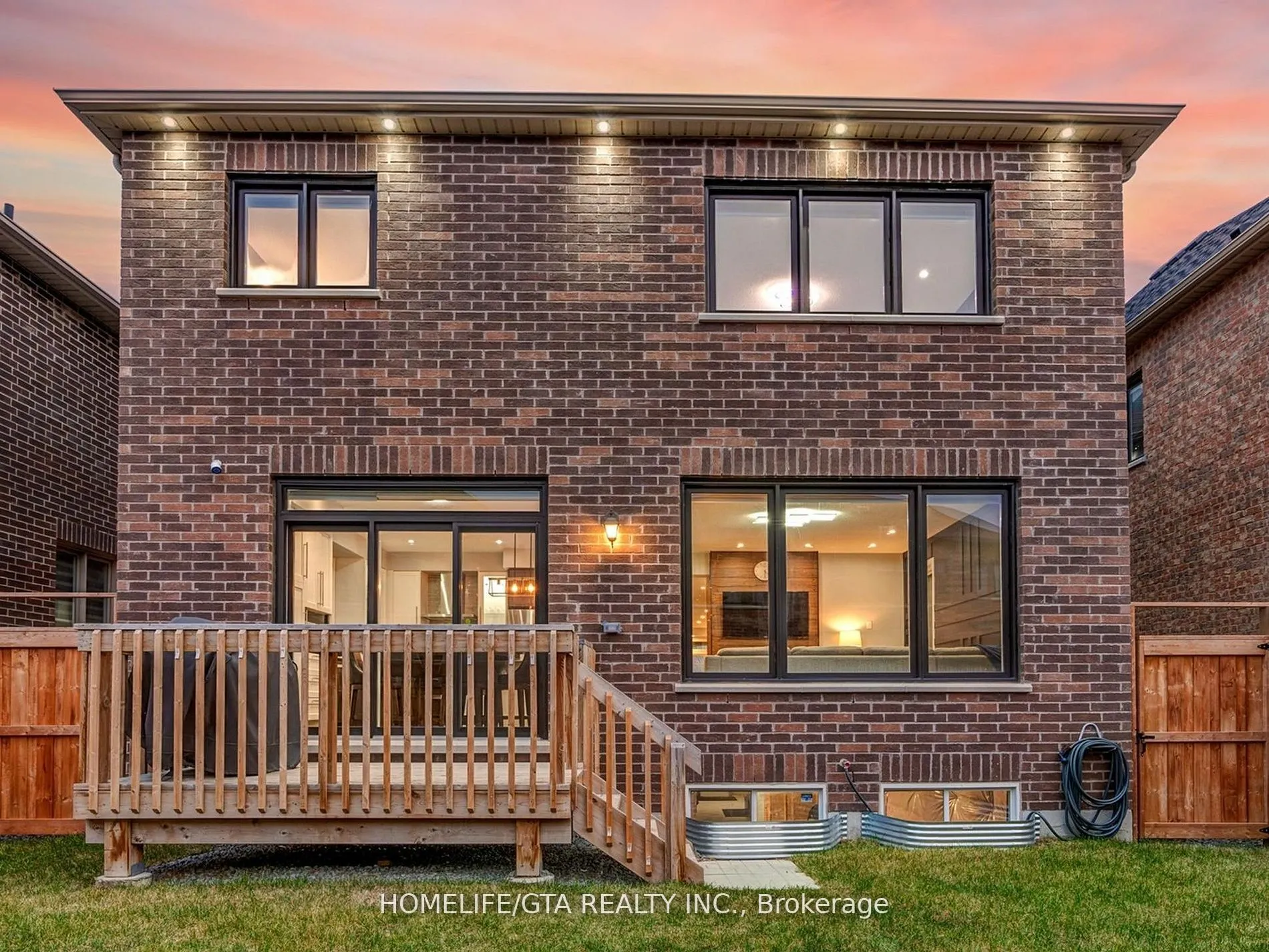 524 Coronation Road