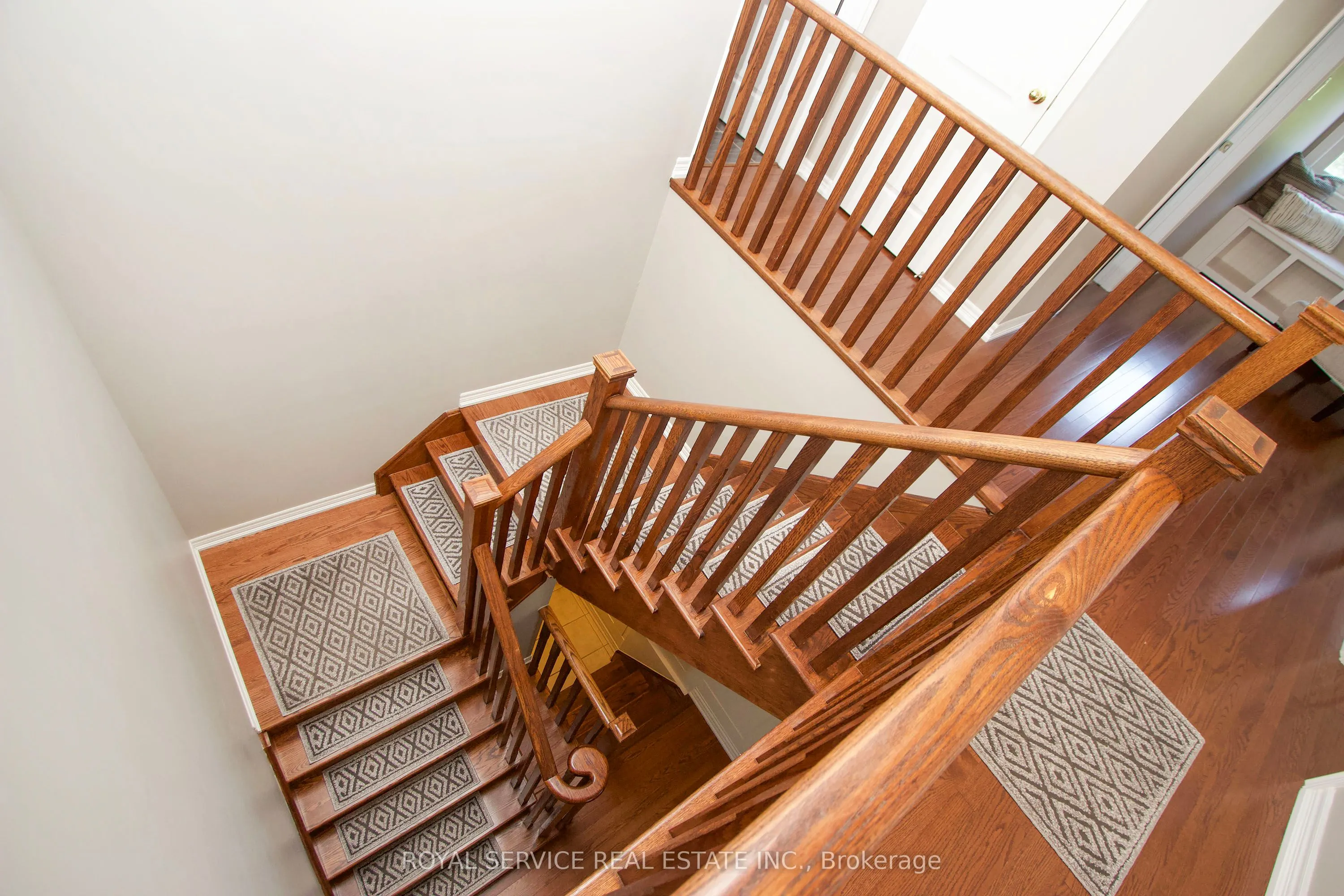 15 Thomas Woodlock Street
