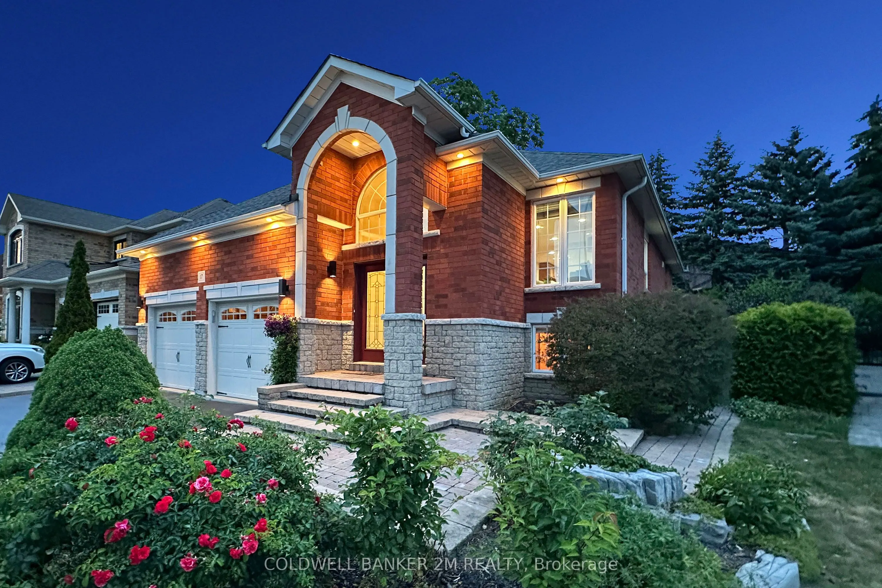 17 Mac Carl Crescent