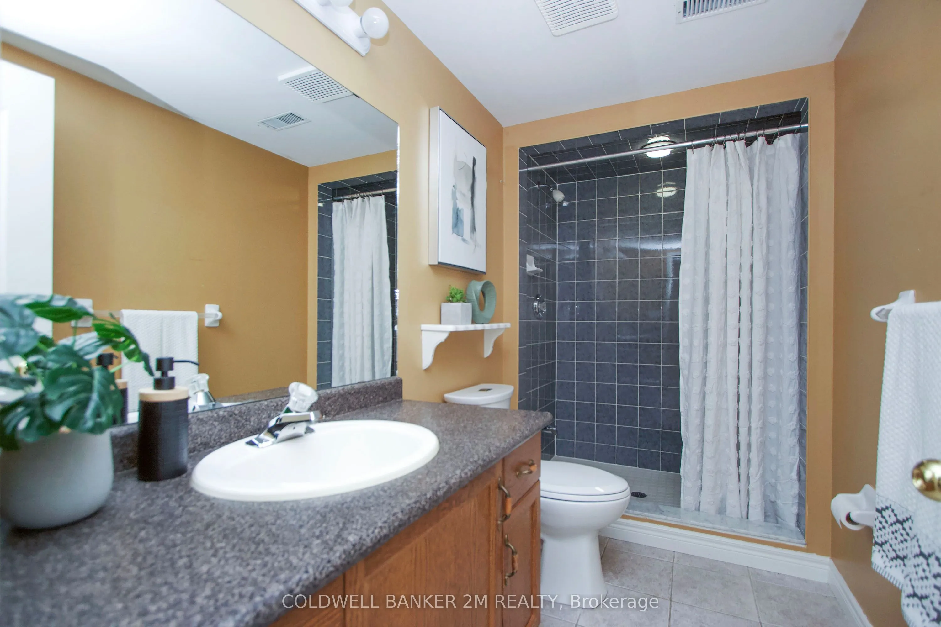 17 Mac Carl Crescent