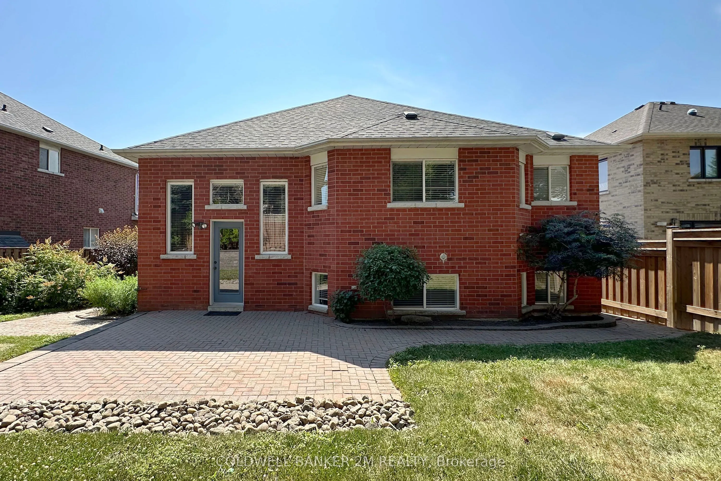 17 Mac Carl Crescent