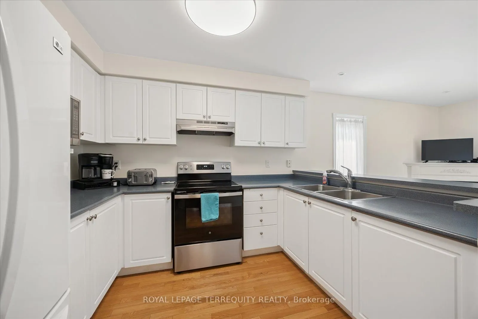 15 Waring Avenue
