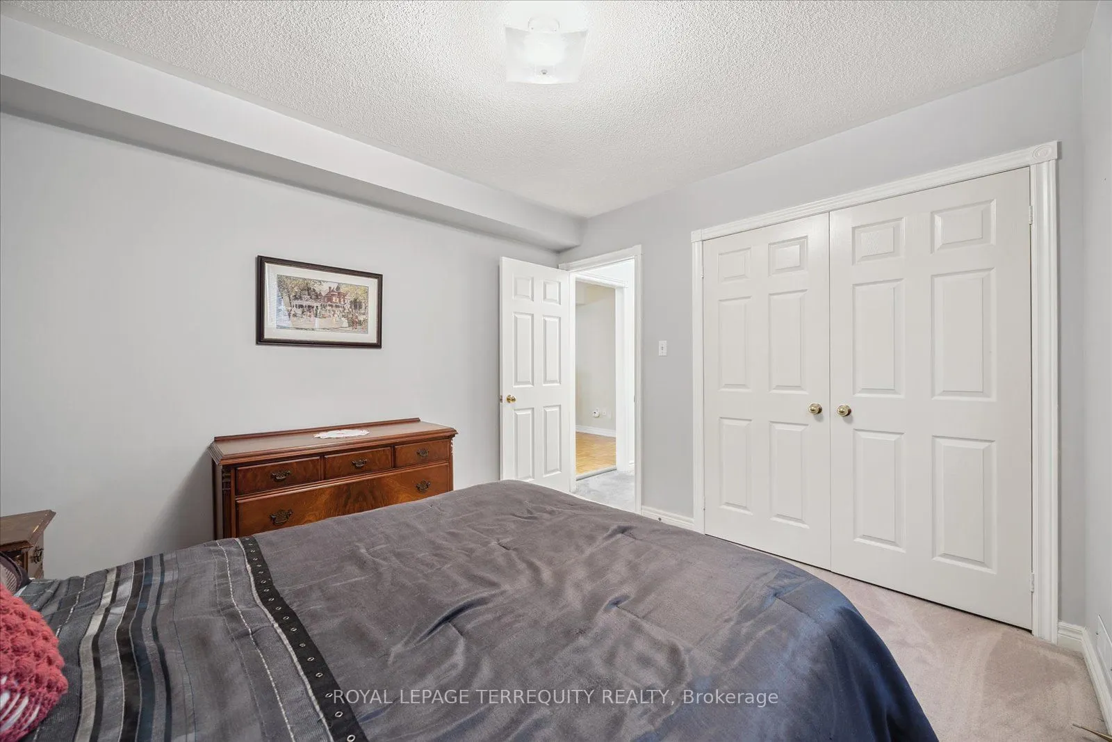 15 Waring Avenue