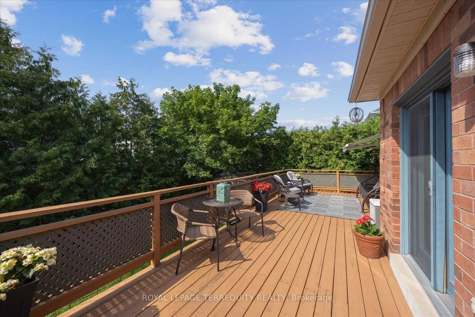 15 Waring Avenue