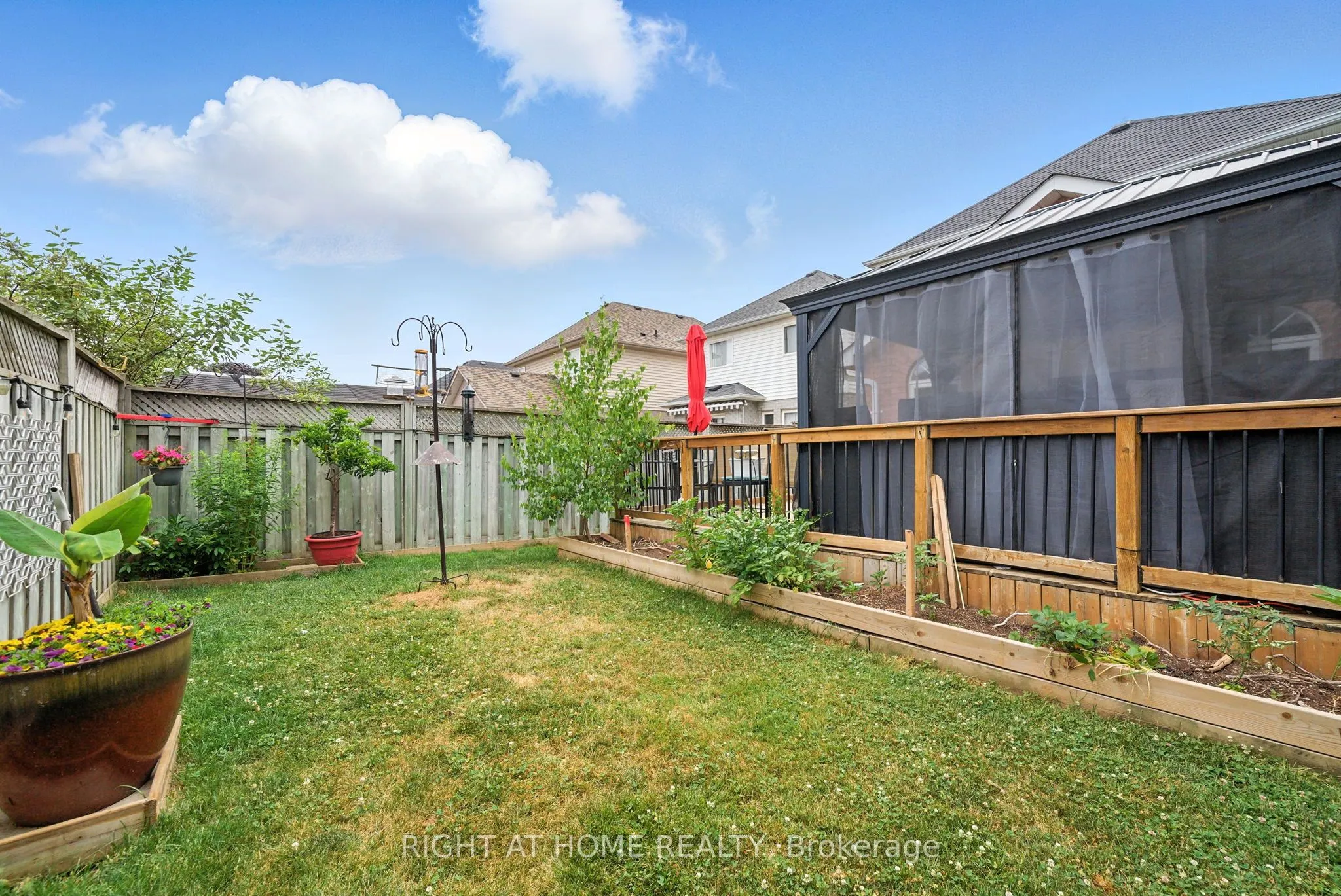 524 Hartgrove Lane