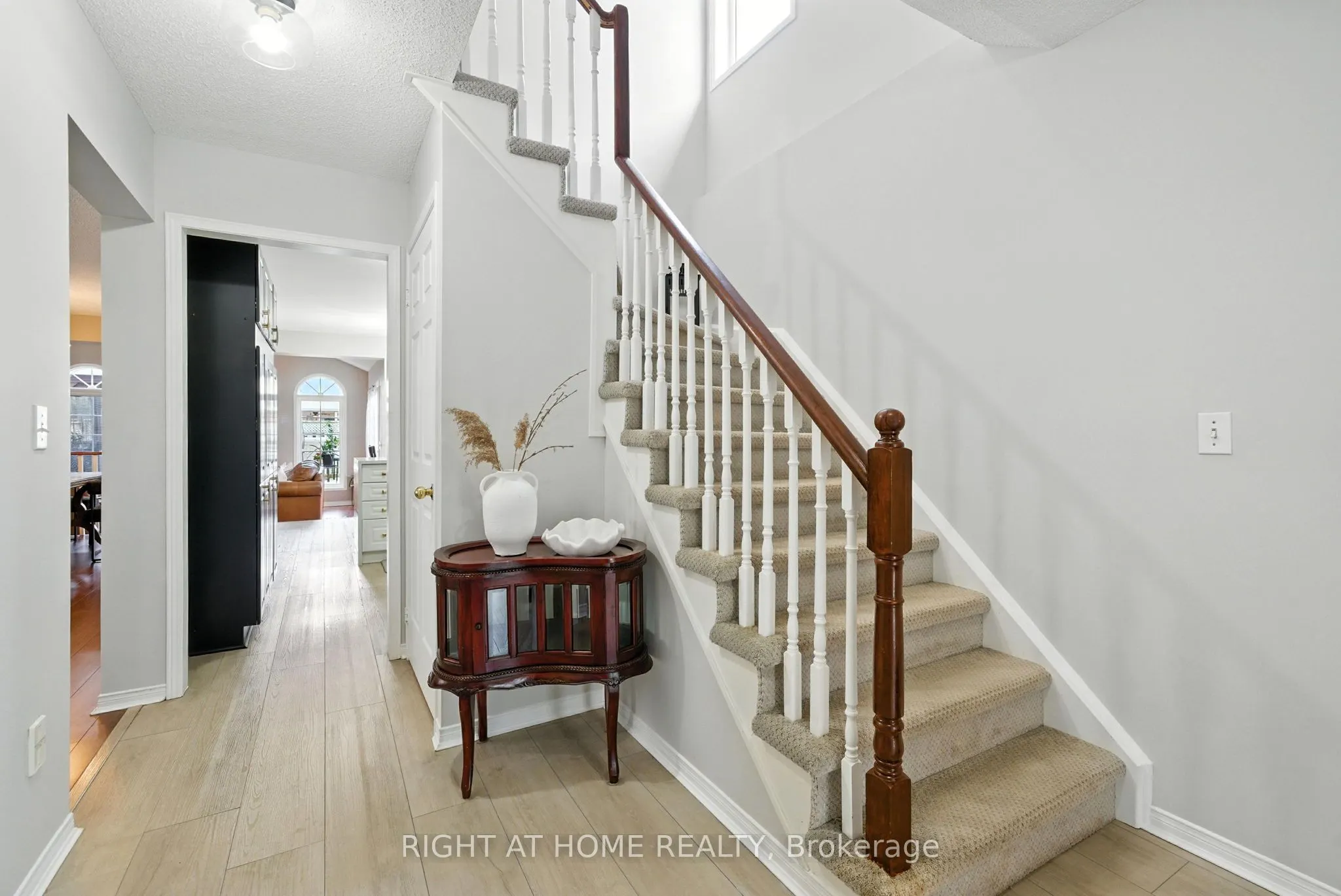 524 Hartgrove Lane