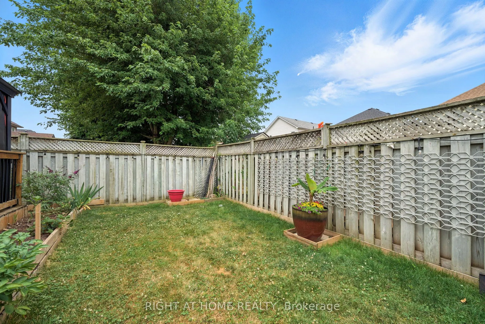 524 Hartgrove Lane