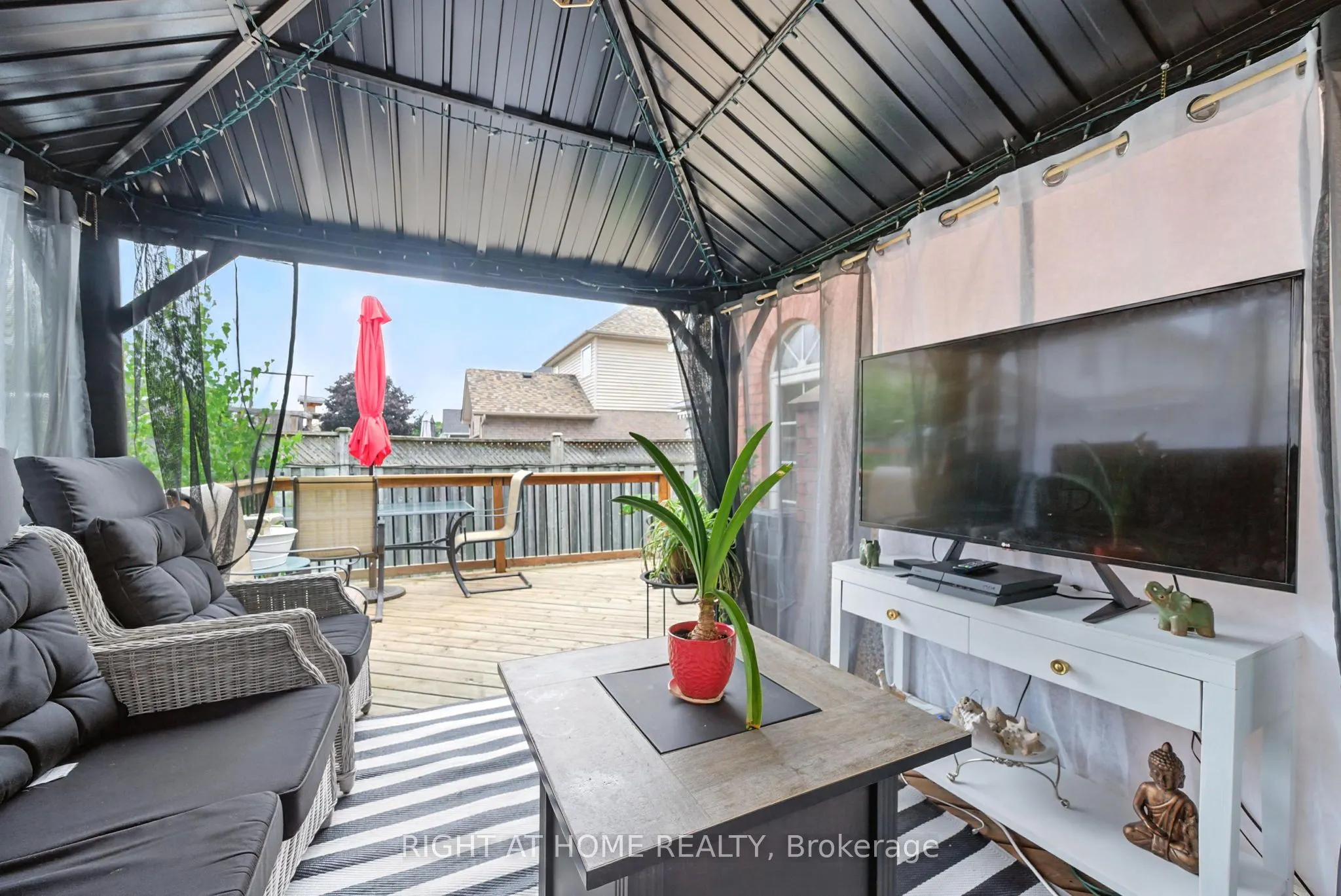 524 Hartgrove Lane