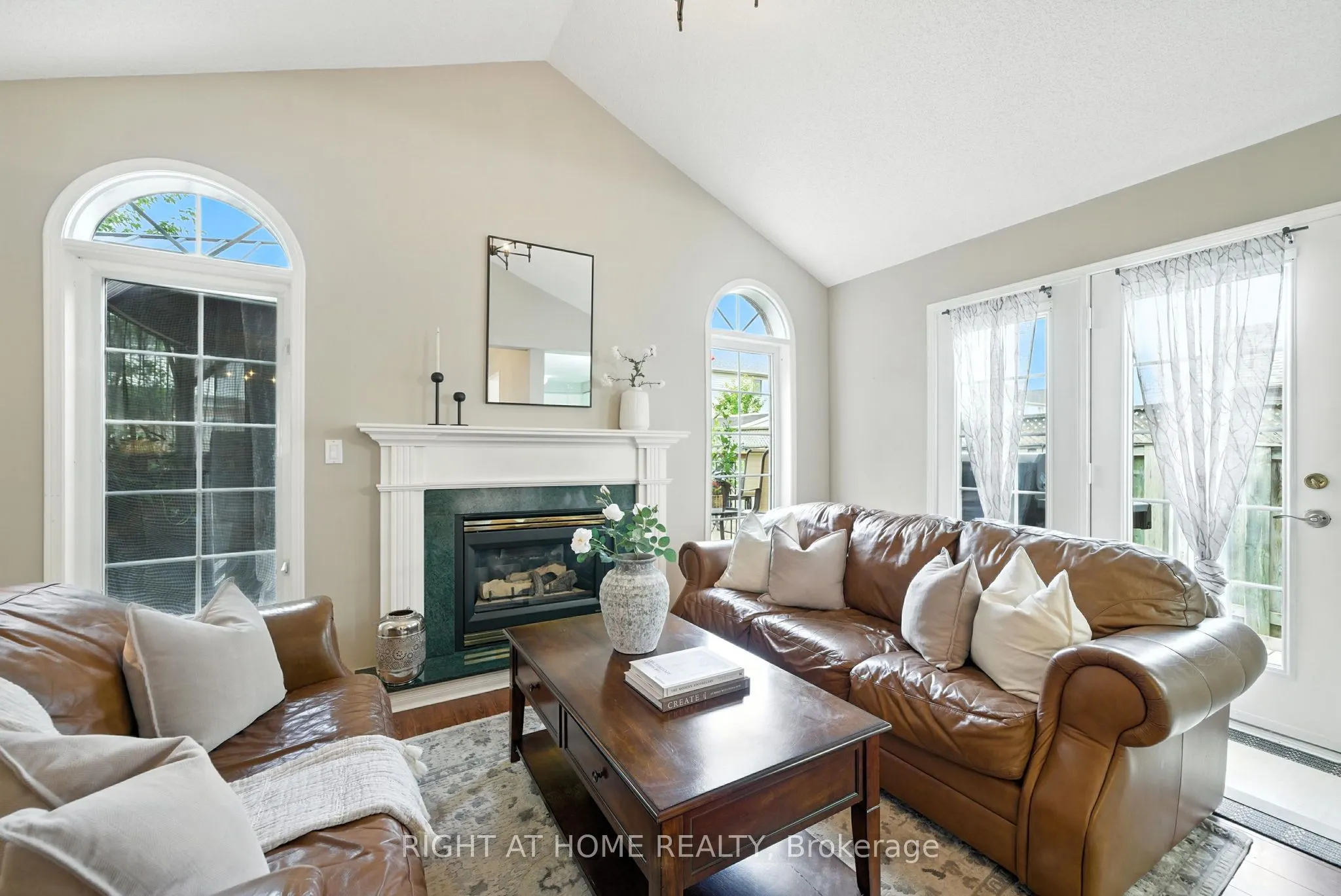 524 Hartgrove Lane