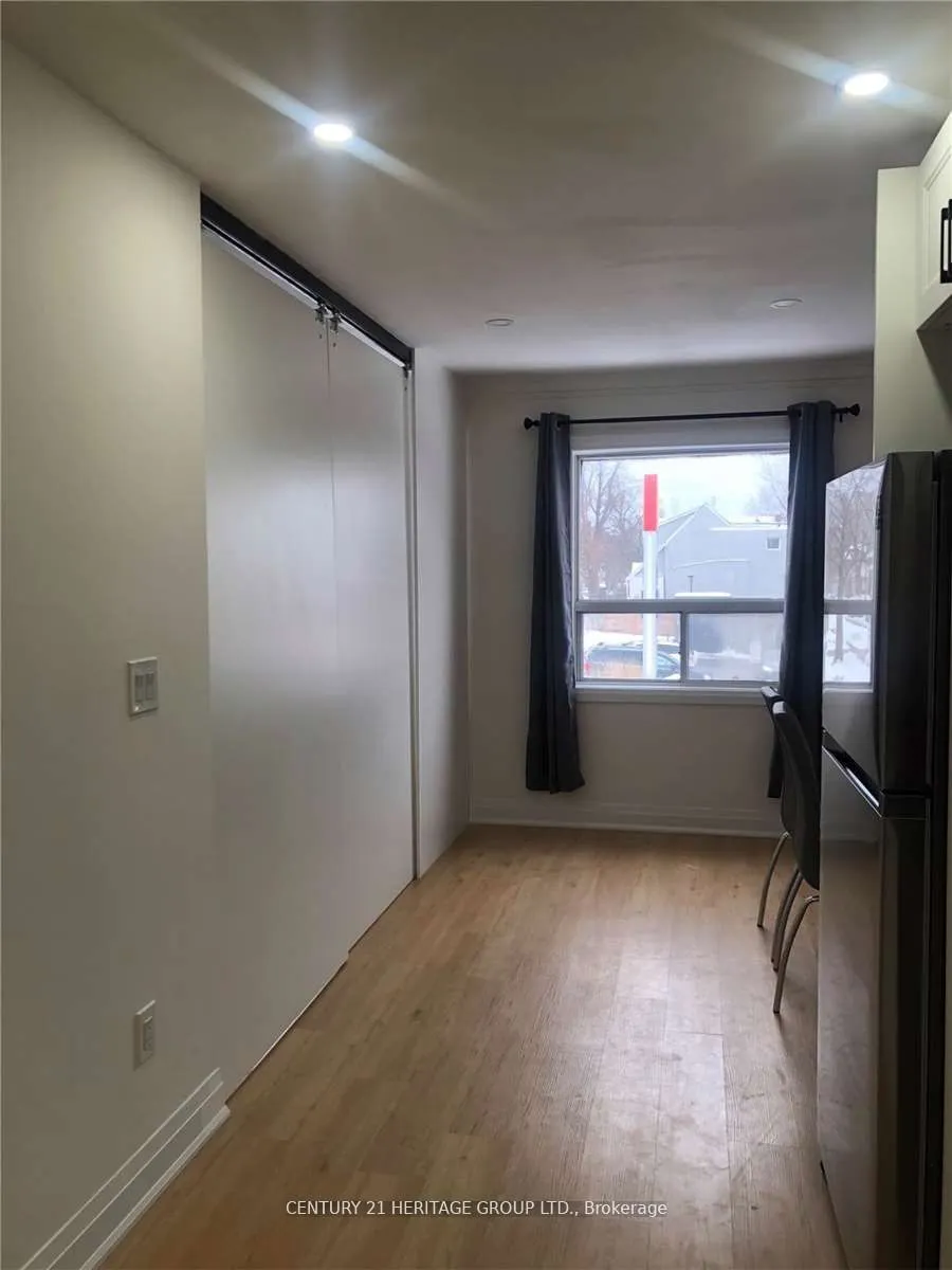 1710 Danforth Avenue, #1