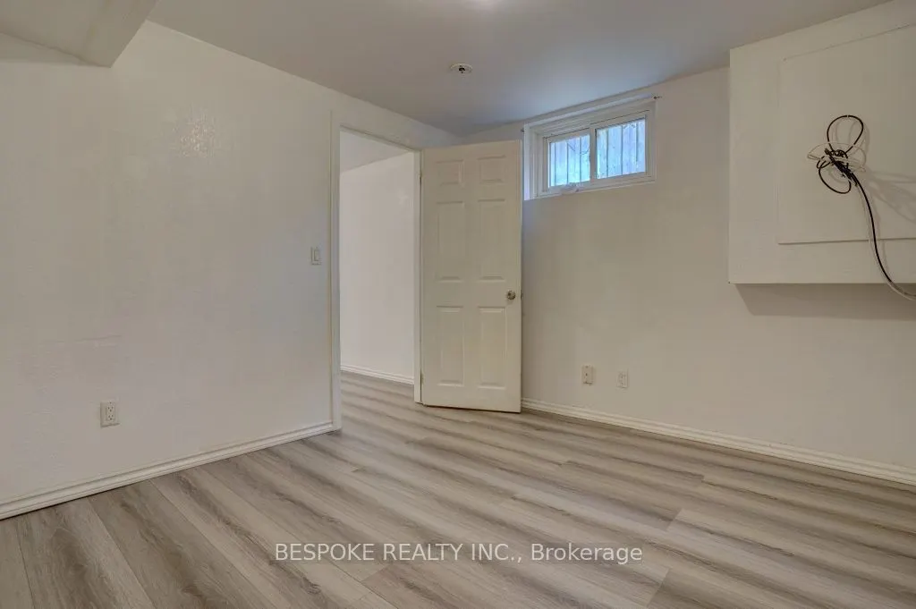 94 Wellington Avenue W, #Bsmt