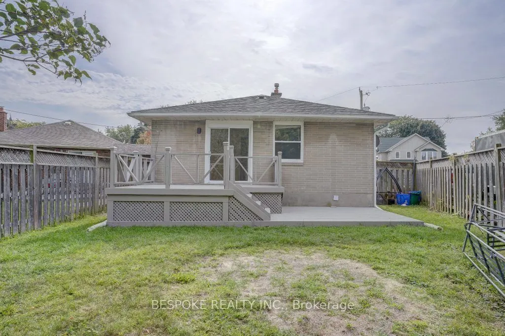94 Wellington Avenue W, #Bsmt