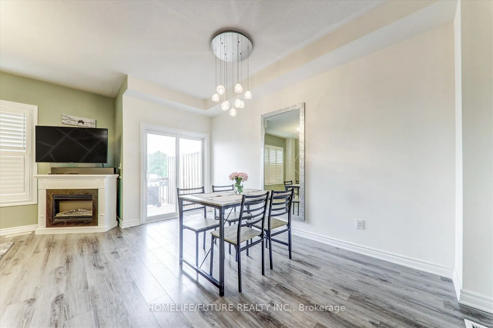 15 Elmhurst Street