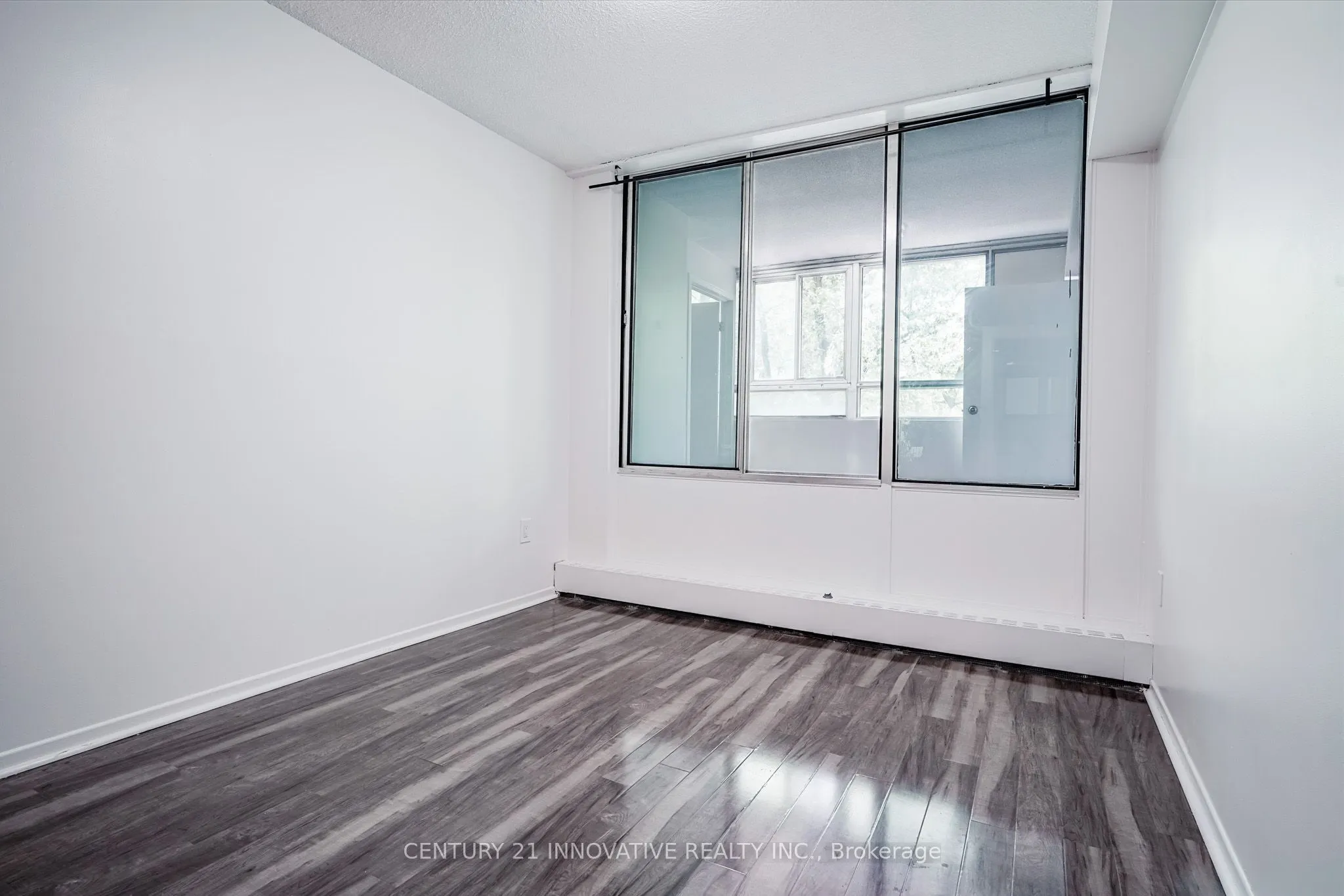 5580 Sheppard Avenue E, #308
