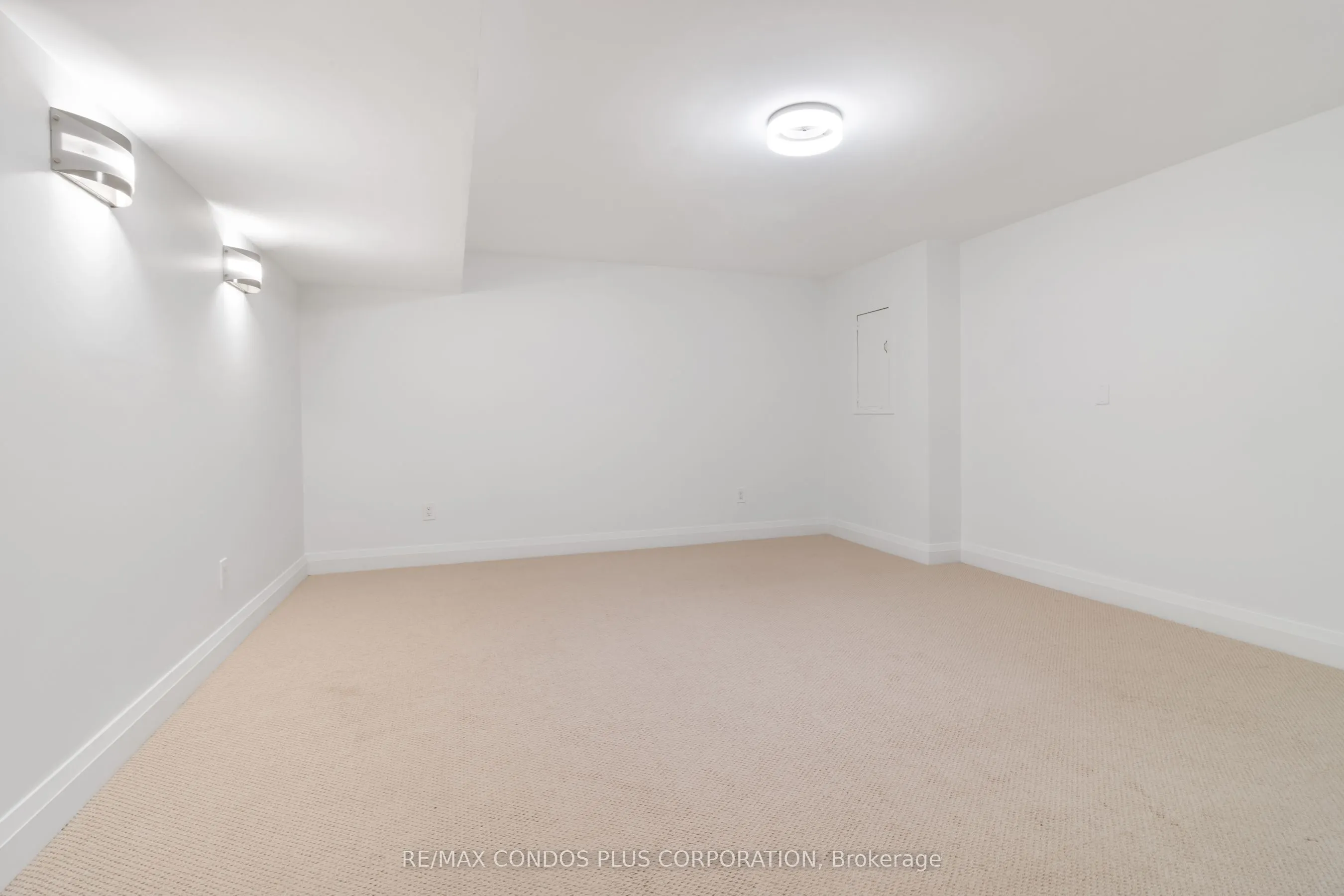 127 Boardwalk Drive