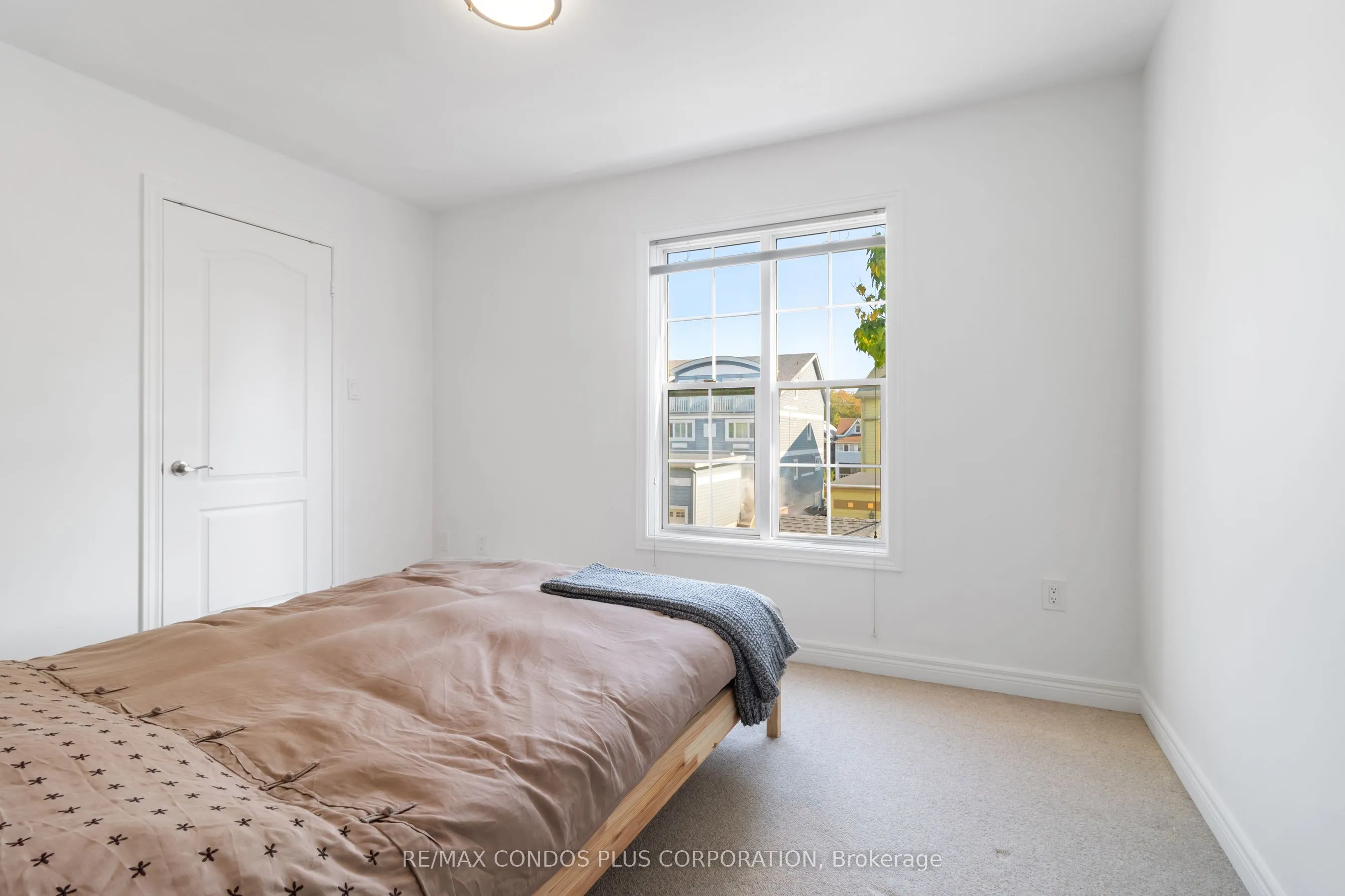 127 Boardwalk Drive