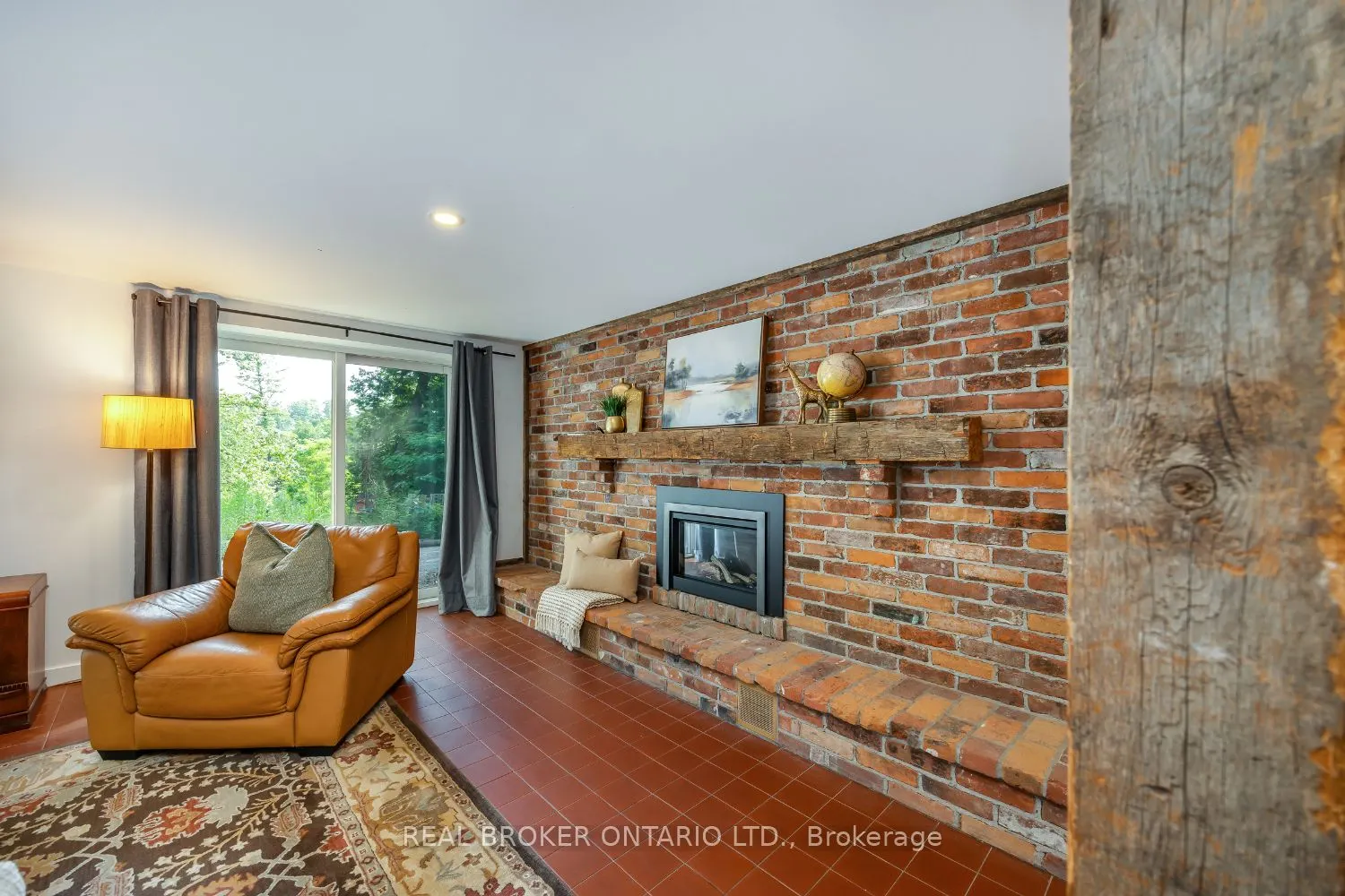 4204 Concession Road 8