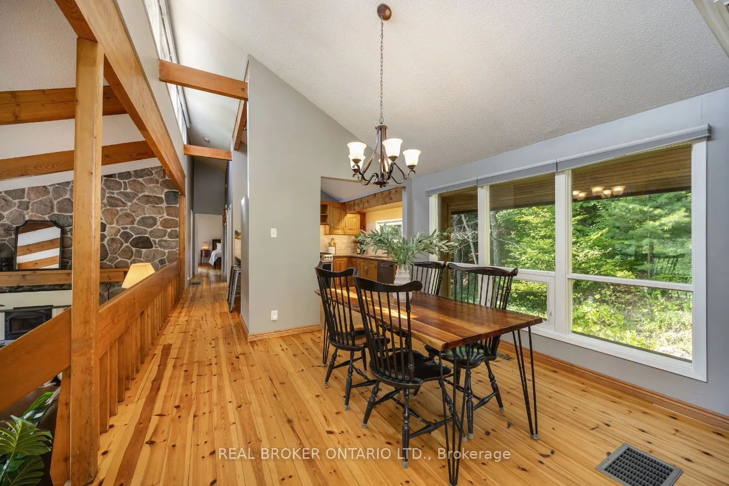 4204 Concession Road 8