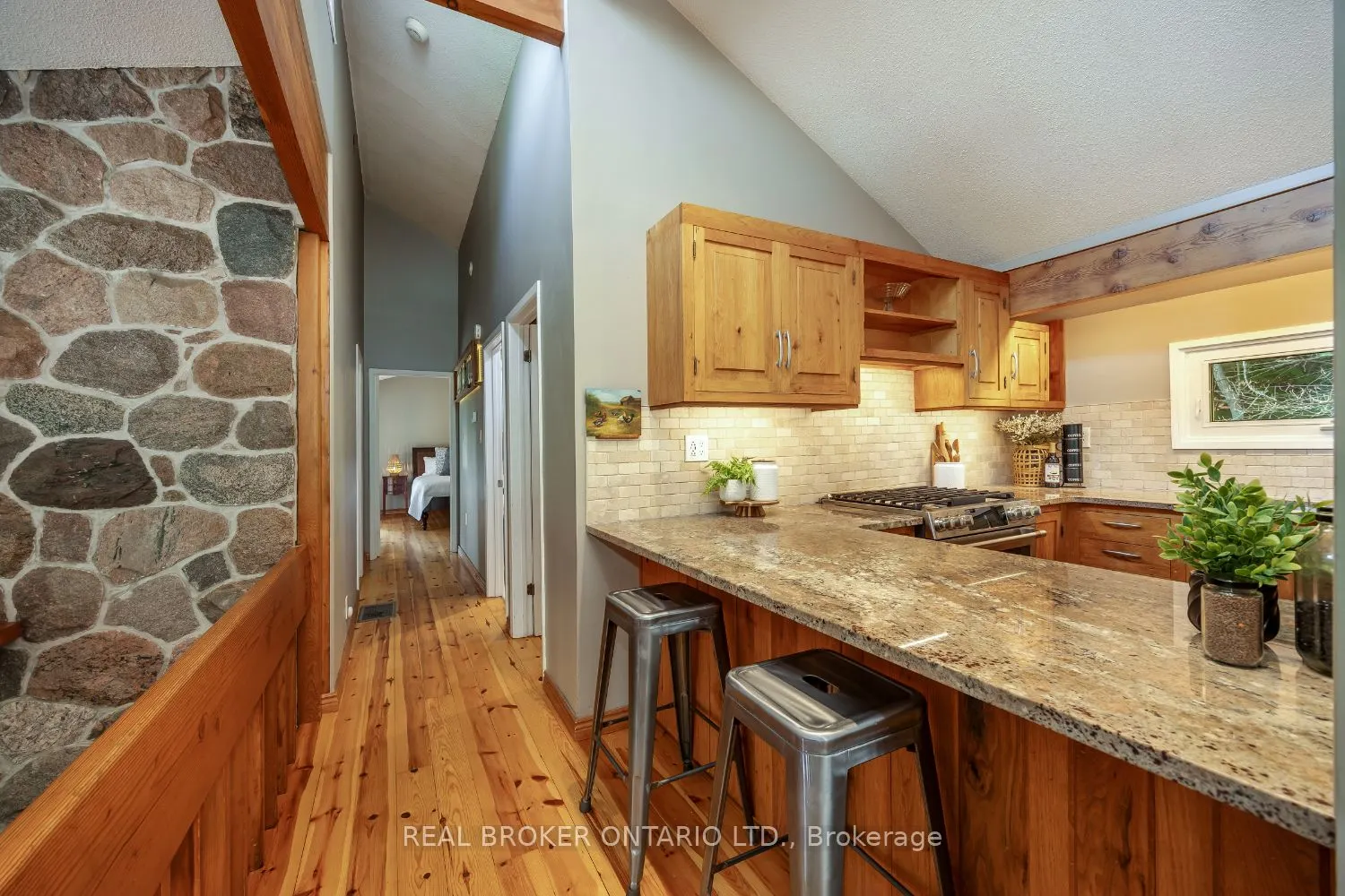 4204 Concession Road 8