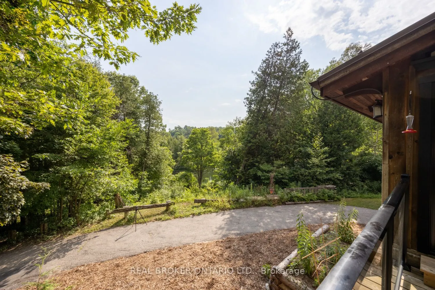4204 Concession Road 8
