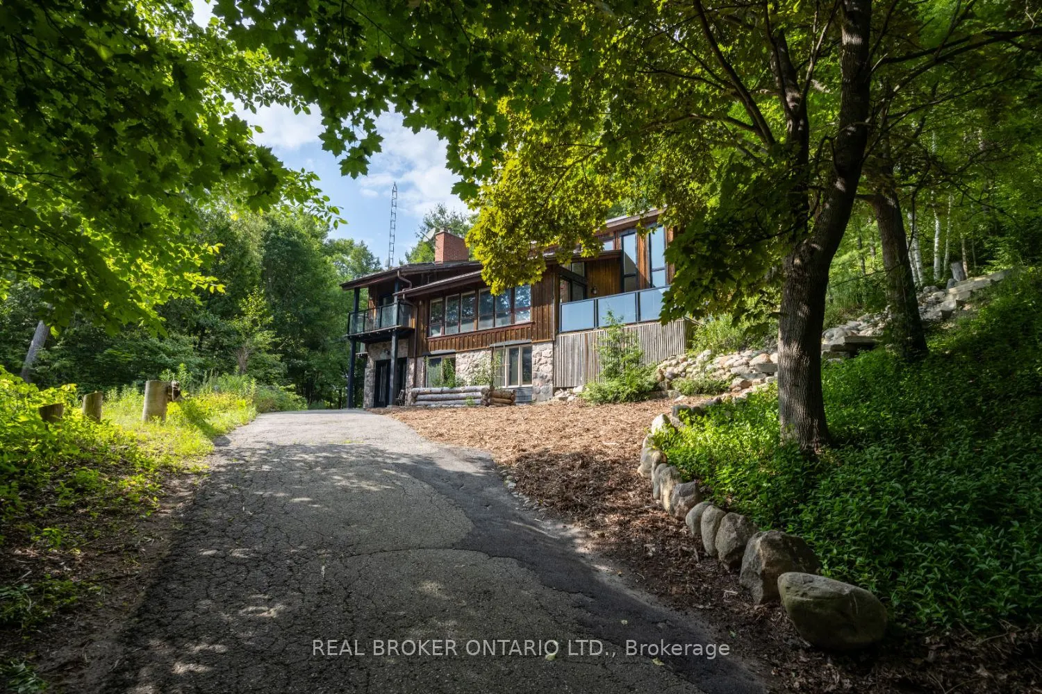 4204 Concession Road 8