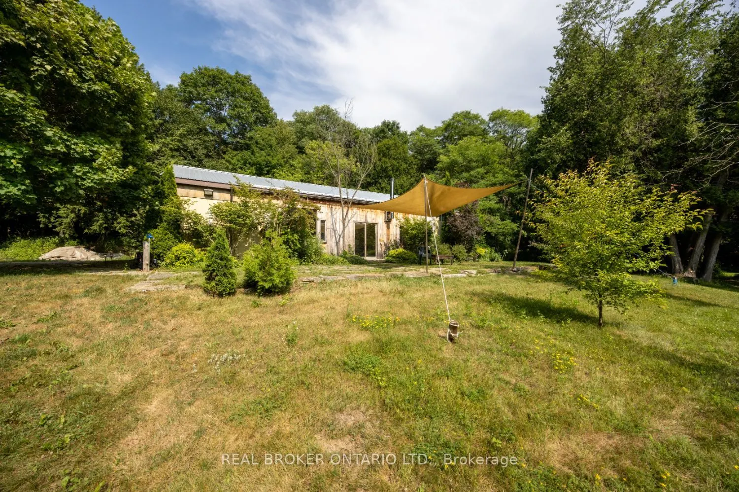 4204 Concession Road 8