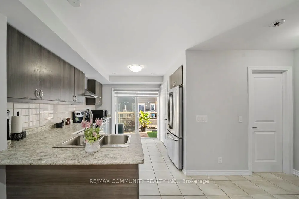 2500 Hill Rise Court, #22