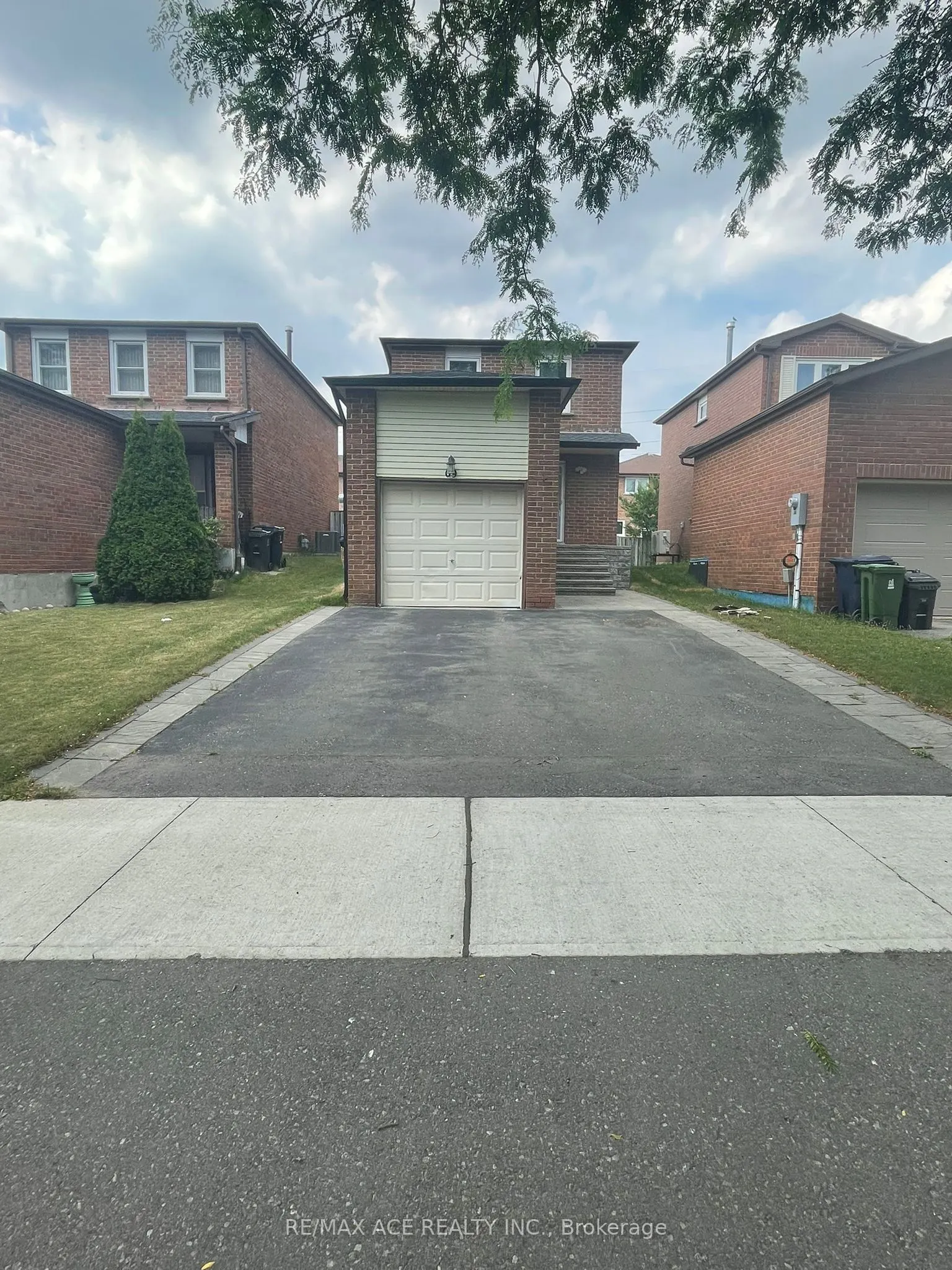 69 Brimstone Crescent