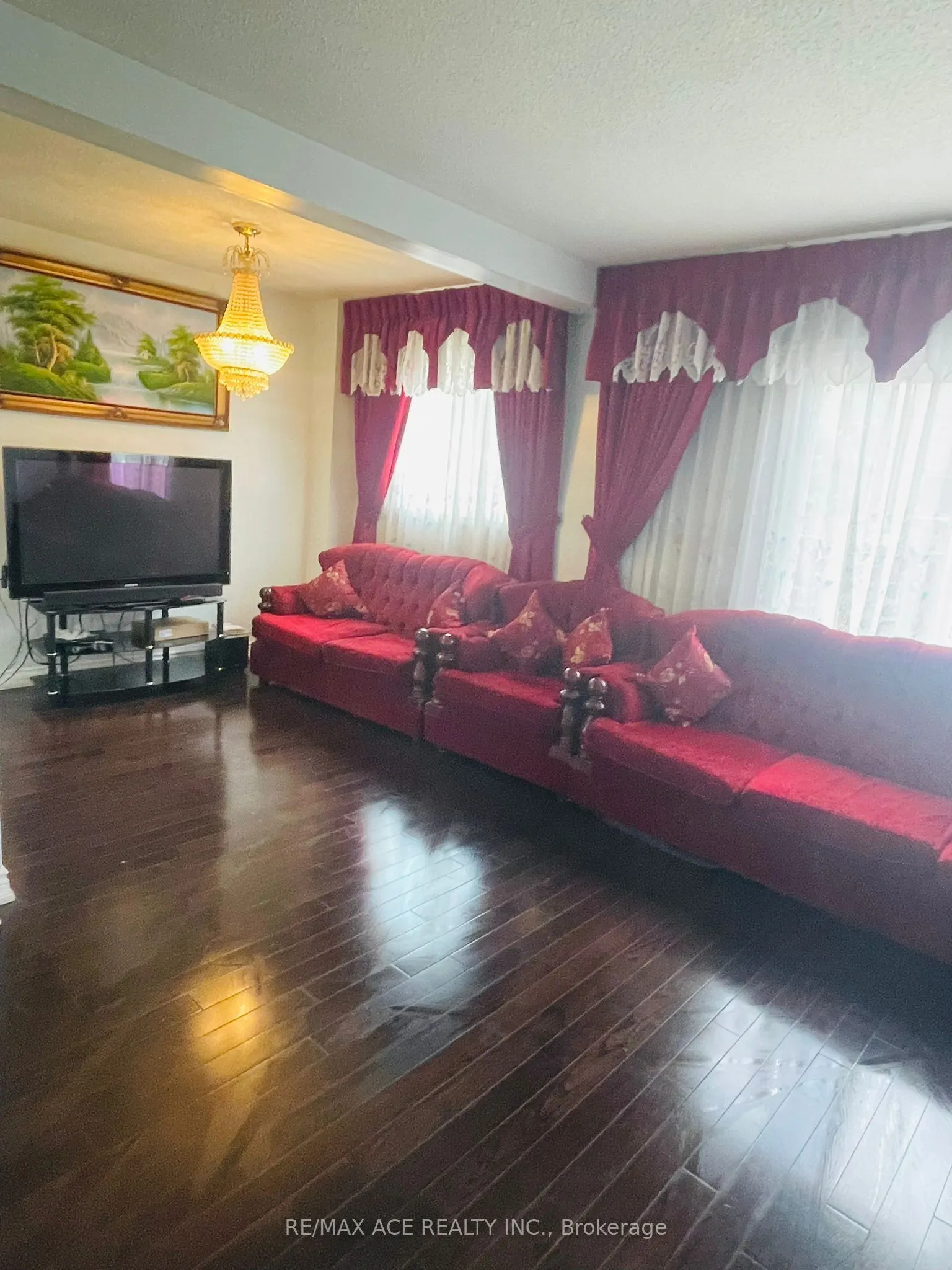 69 Brimstone Crescent