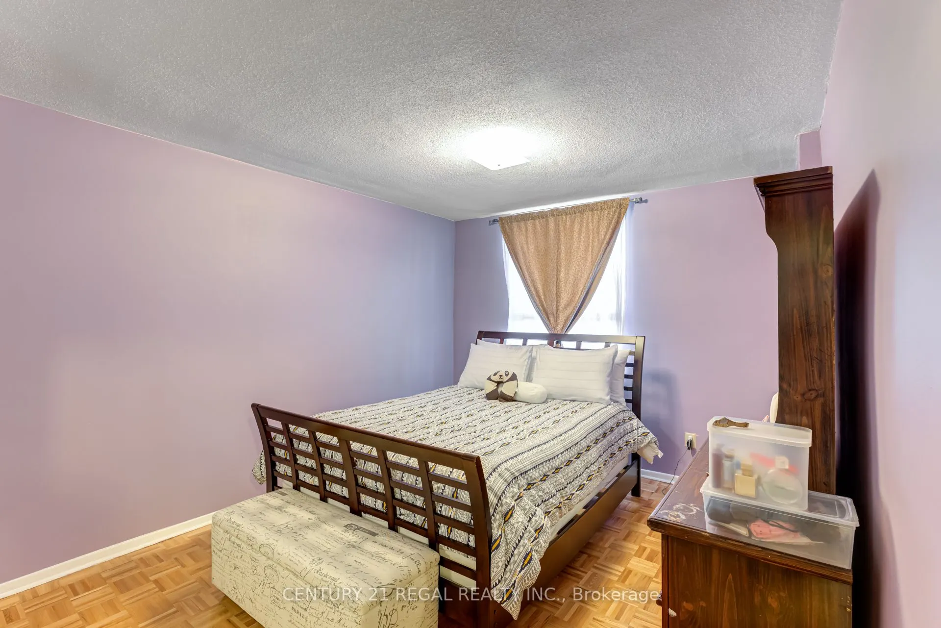 2721 Victoria Park Avenue, #101