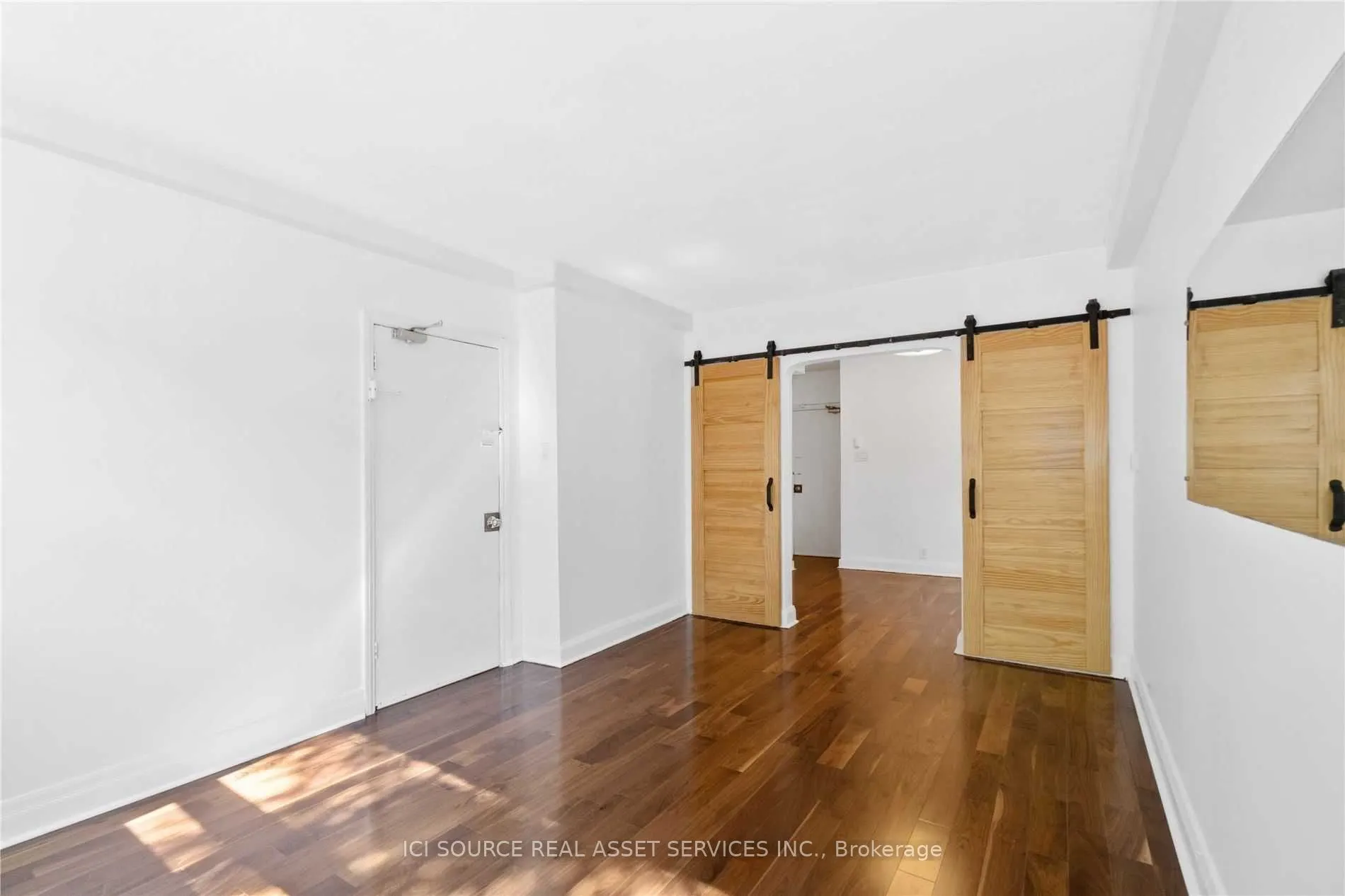 110 Eastwood Road, #1