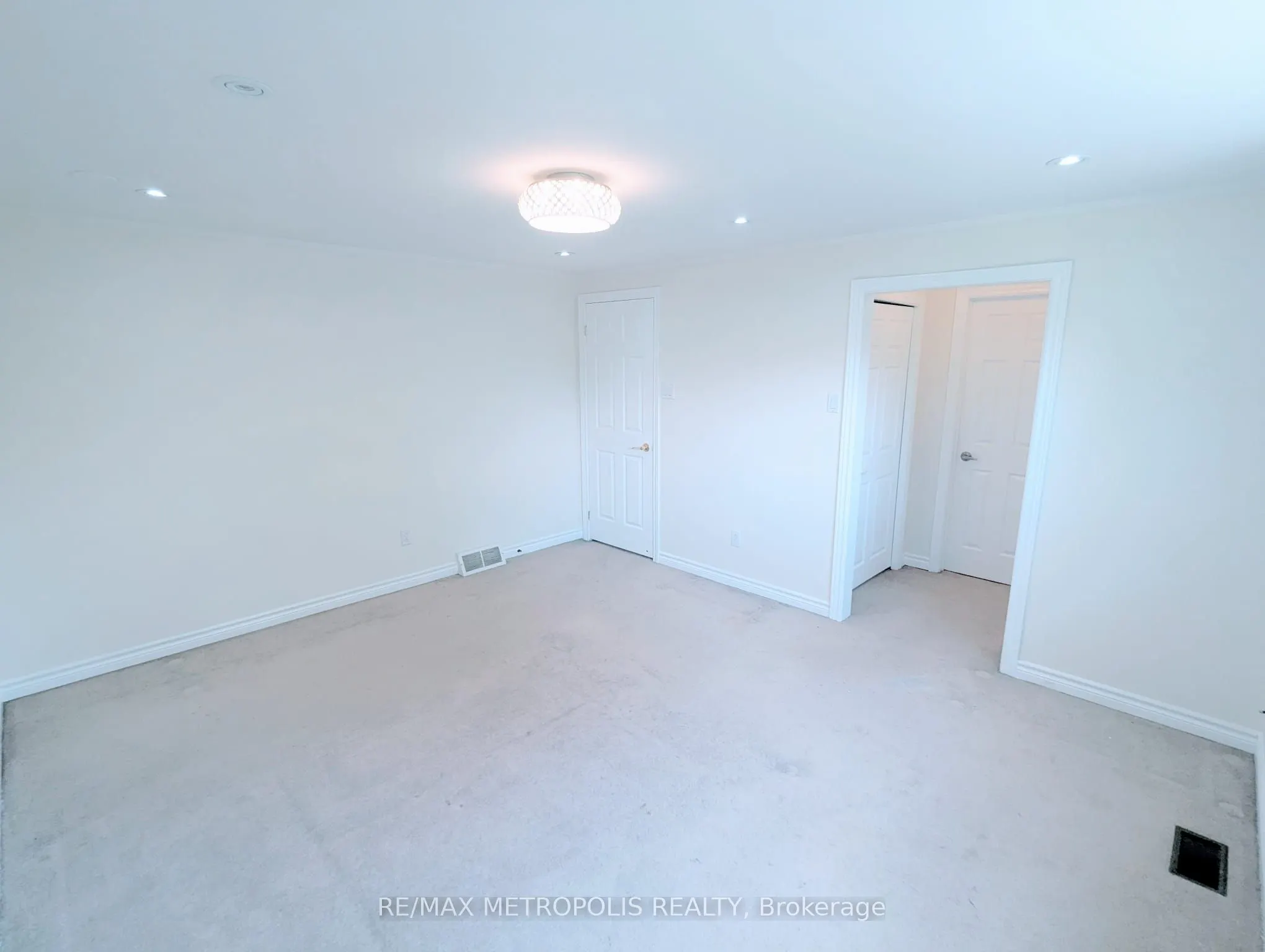 276 Sylvan Avenue, #Main