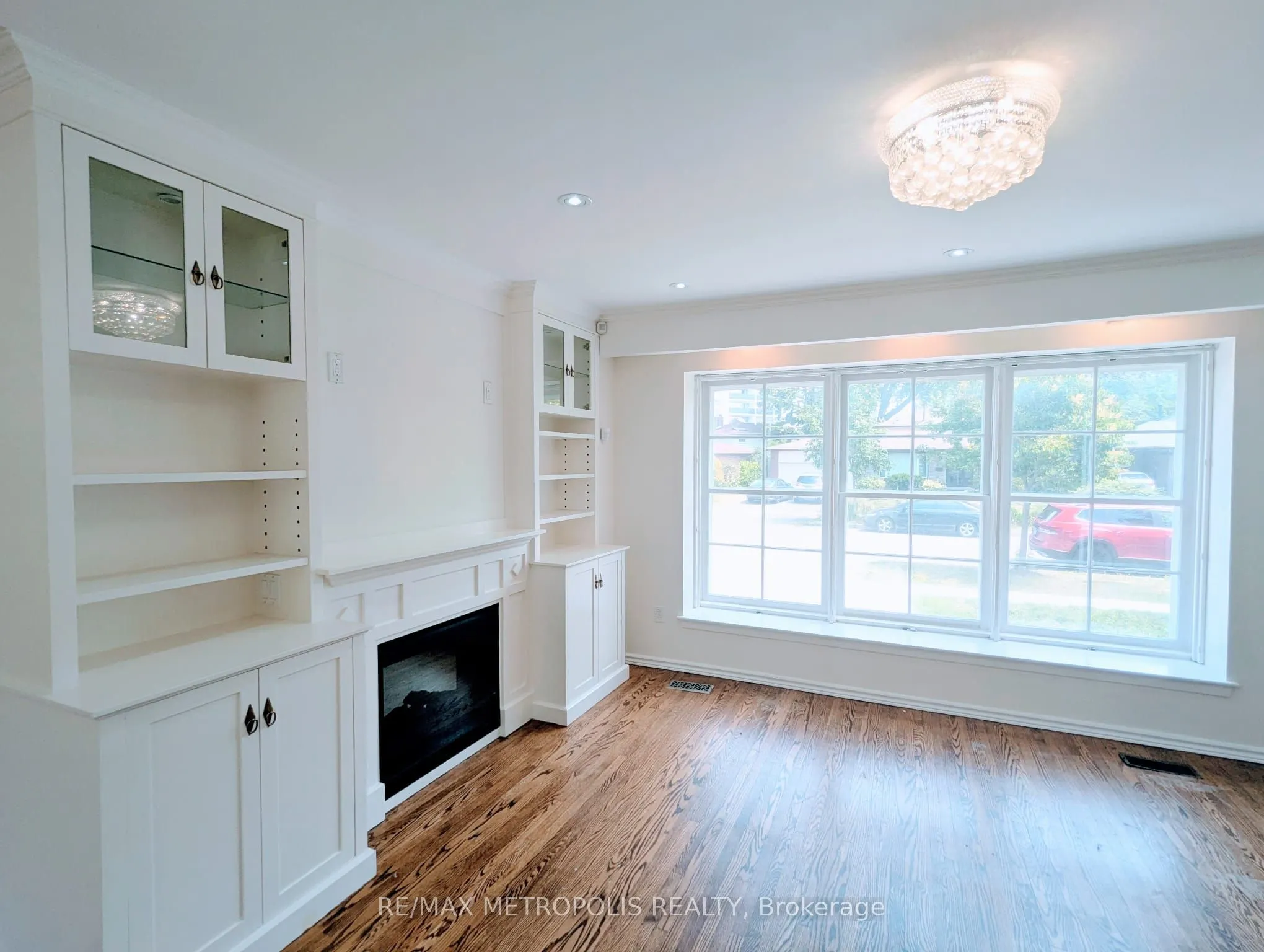 276 Sylvan Avenue, #Main