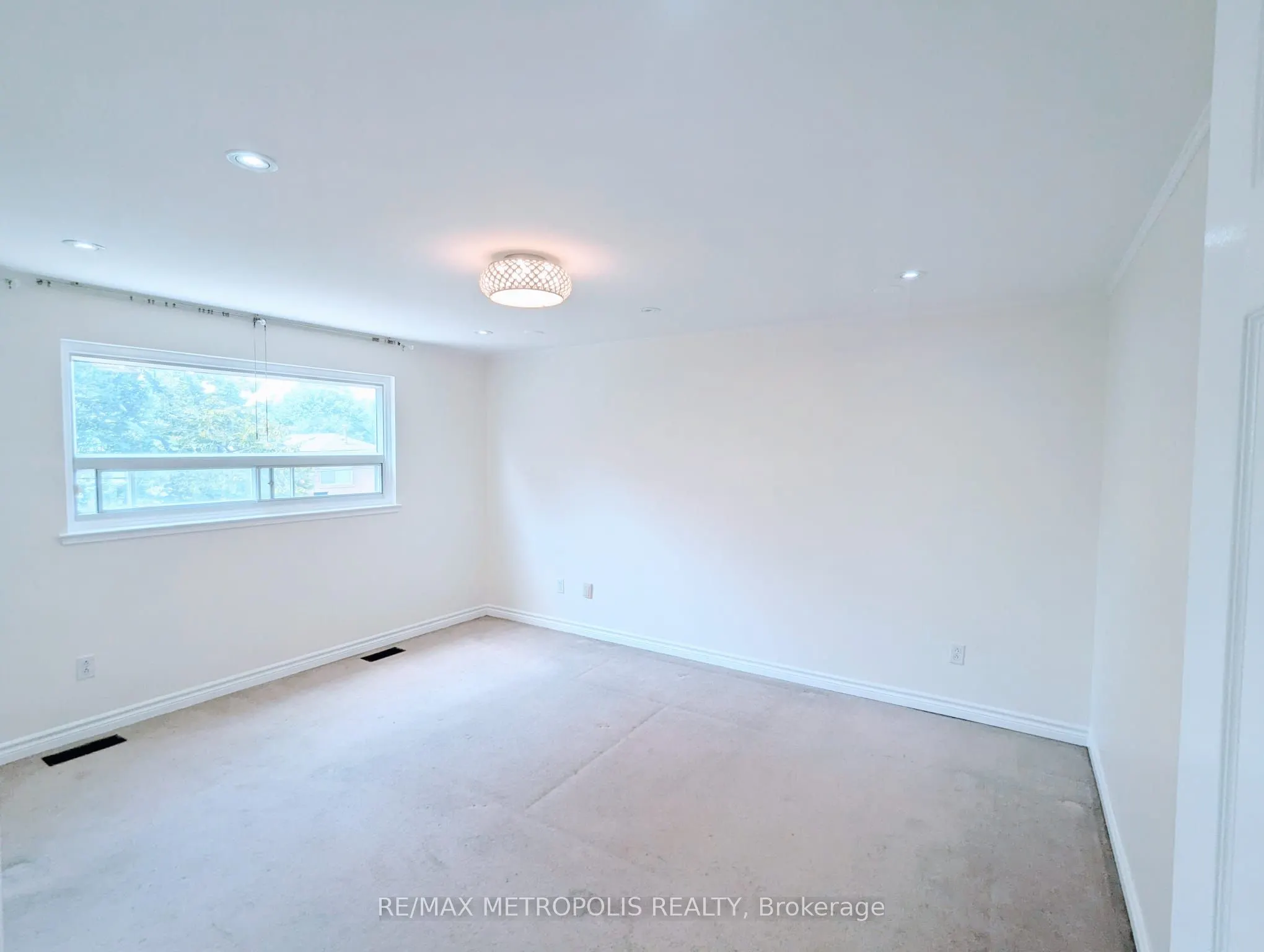 276 Sylvan Avenue, #Main