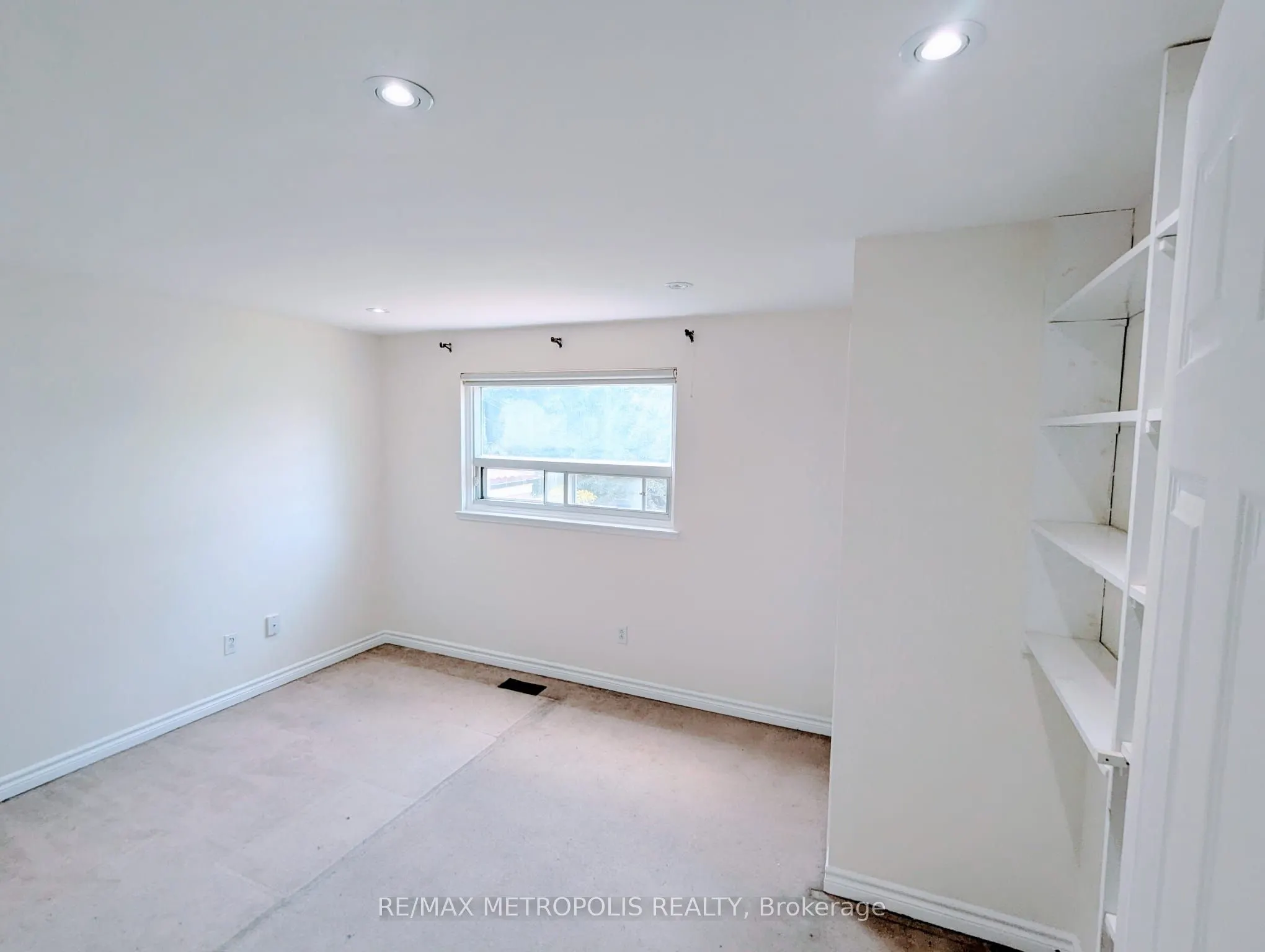 276 Sylvan Avenue, #Main