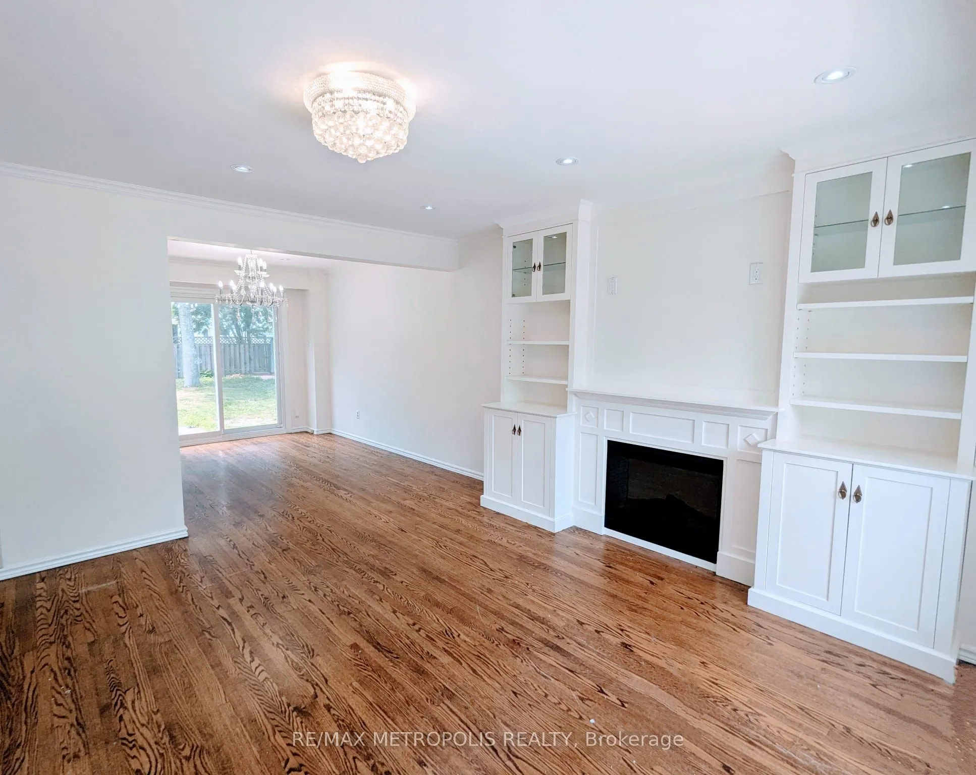 276 Sylvan Avenue, #Main